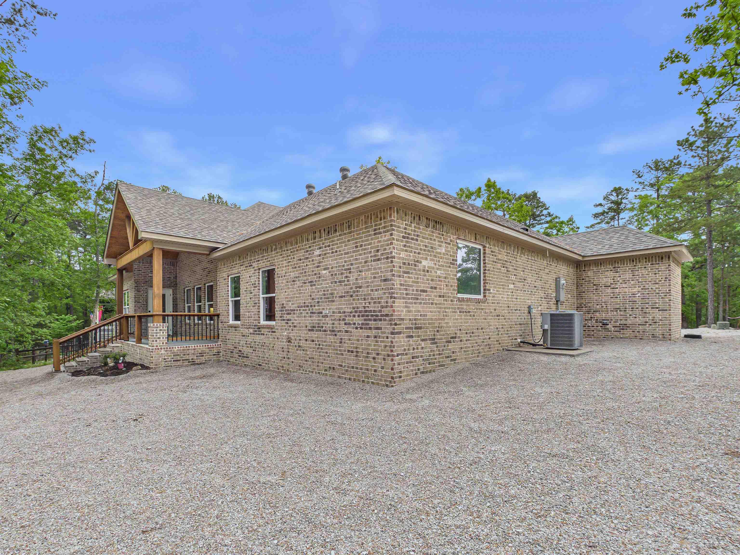 Sergio - Residential