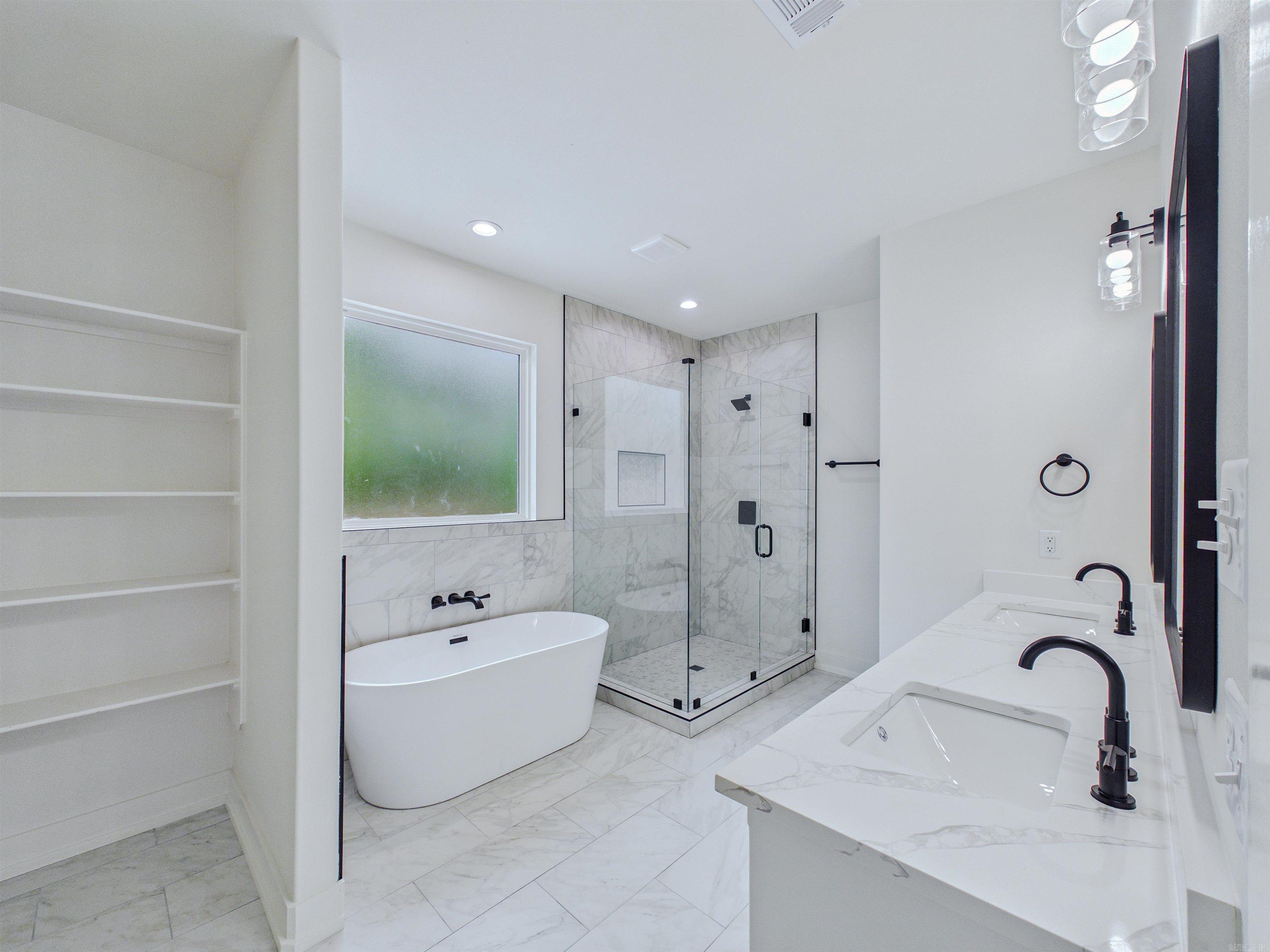 Sergio - Residential