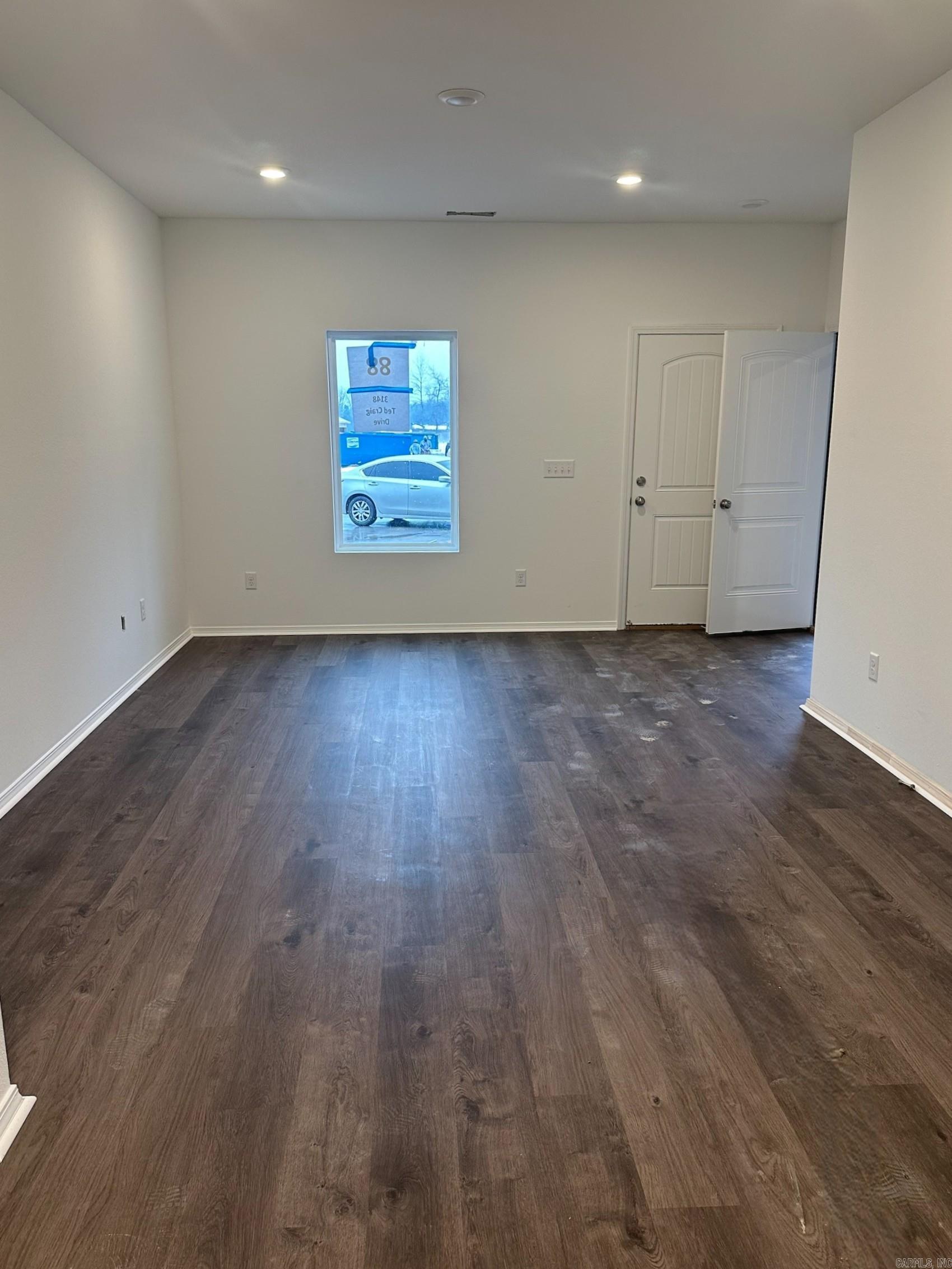 MIDLAND ESTATES PHASE 1 - Residential