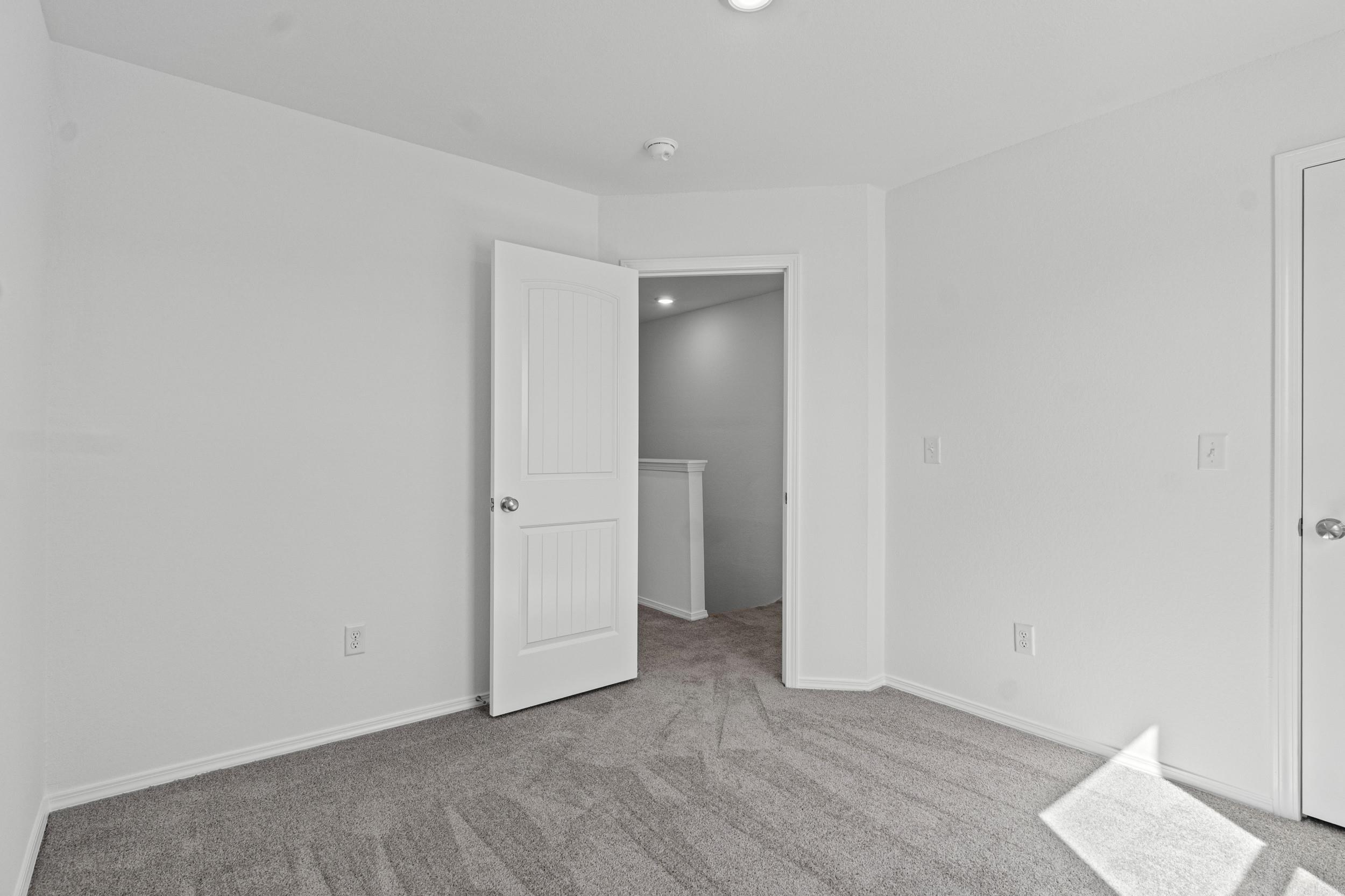 MIDLAND ESTATES PHASE 1 - Residential