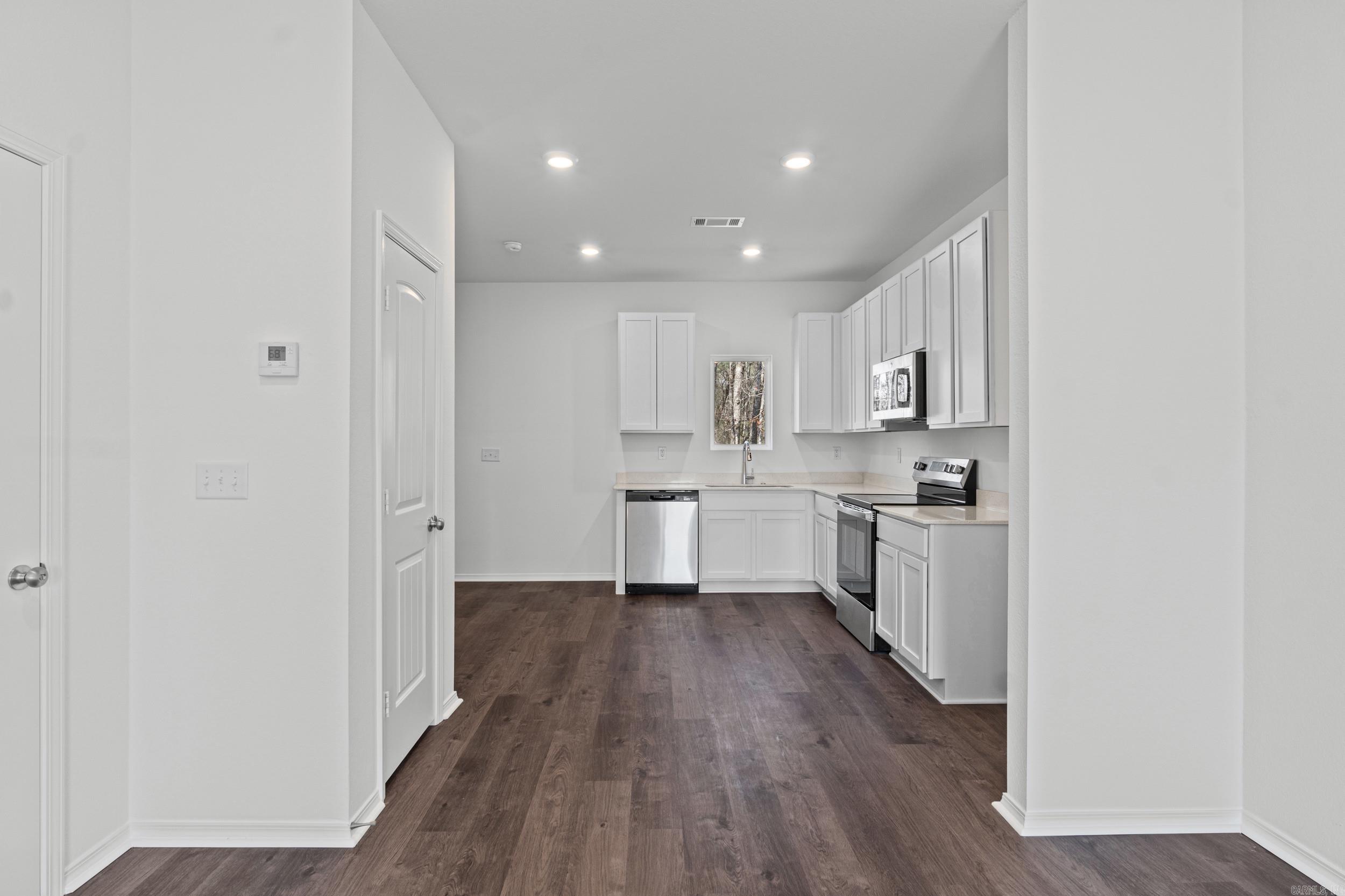 MIDLAND ESTATES PHASE 1 - Residential