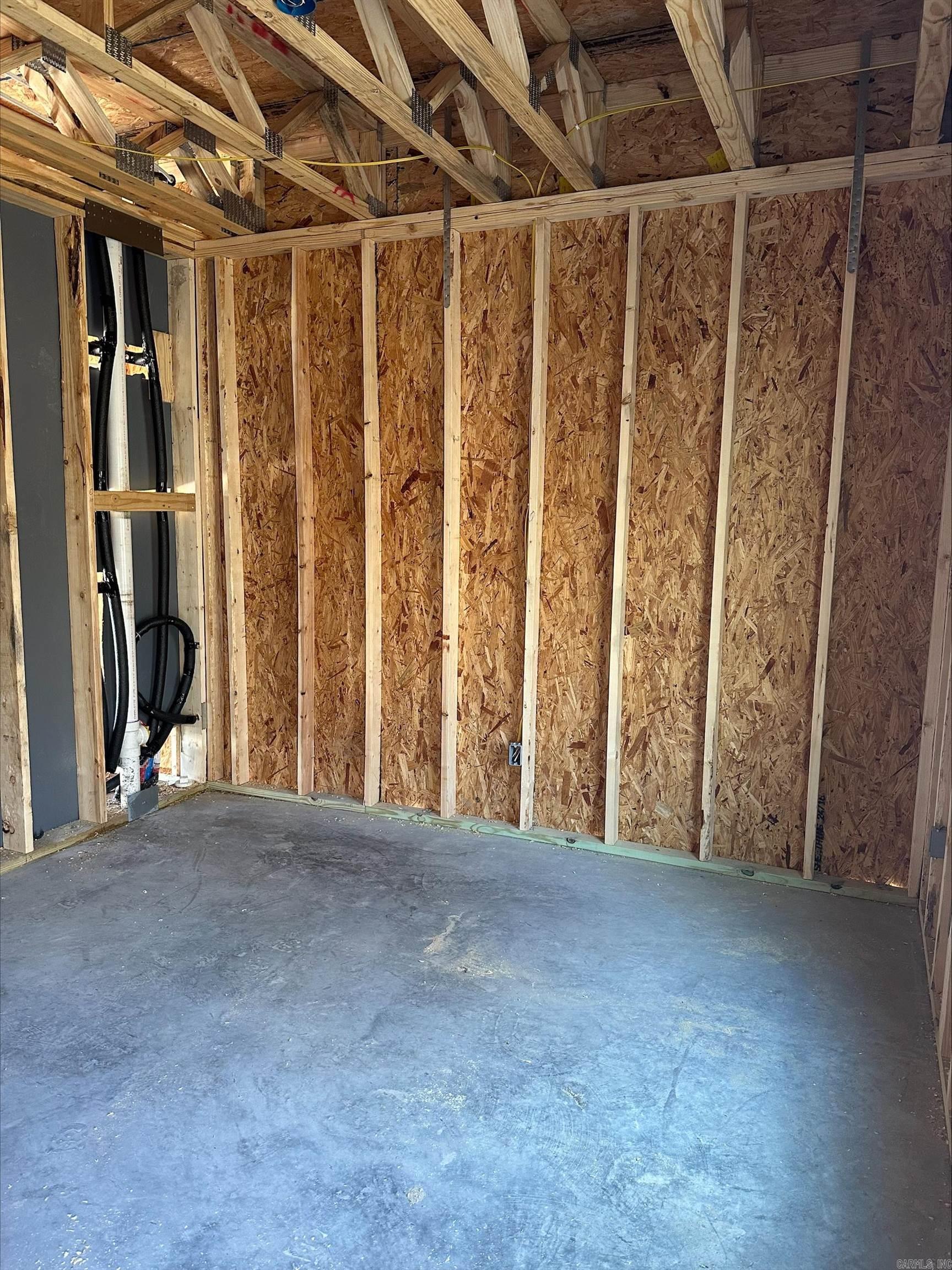 MIDLAND ESTATES PHASE 1 - Residential