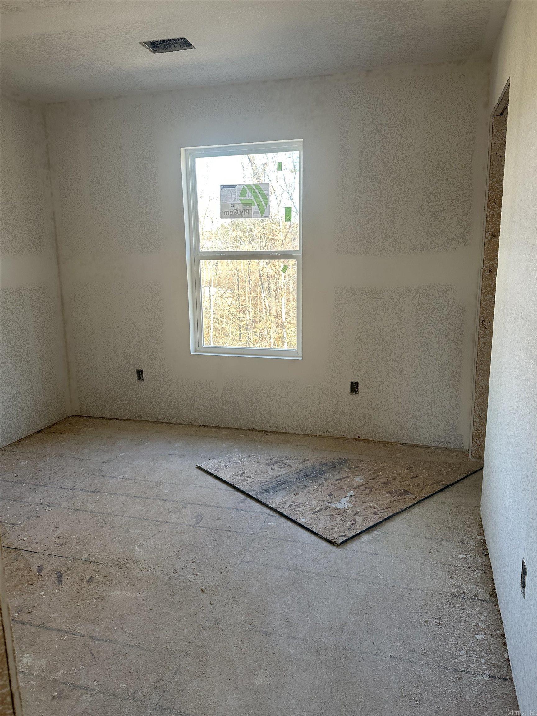 MIDLAND ESTATES PHASE 1 - Residential