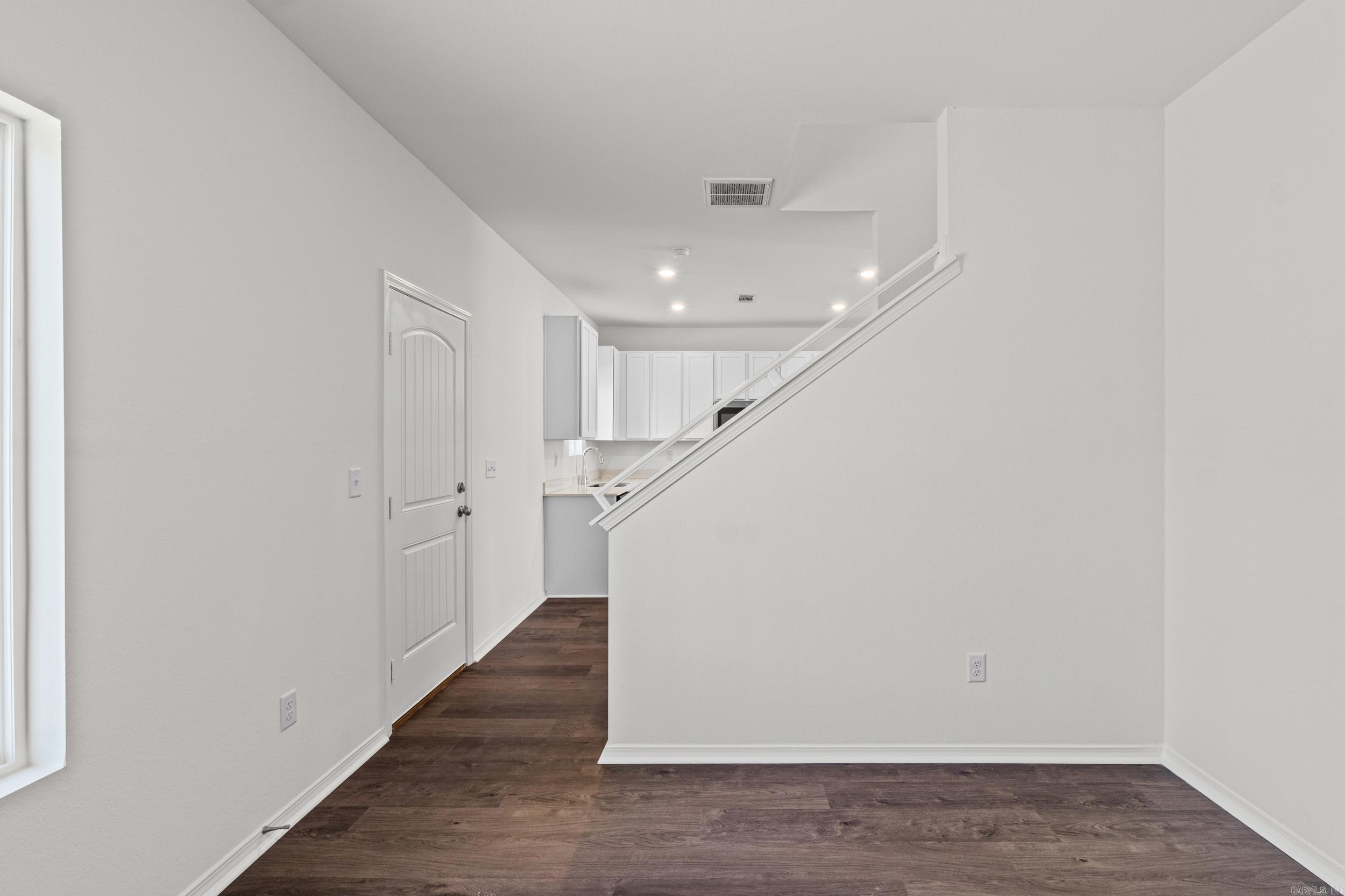 MIDLAND ESTATES PHASE 1 - Residential