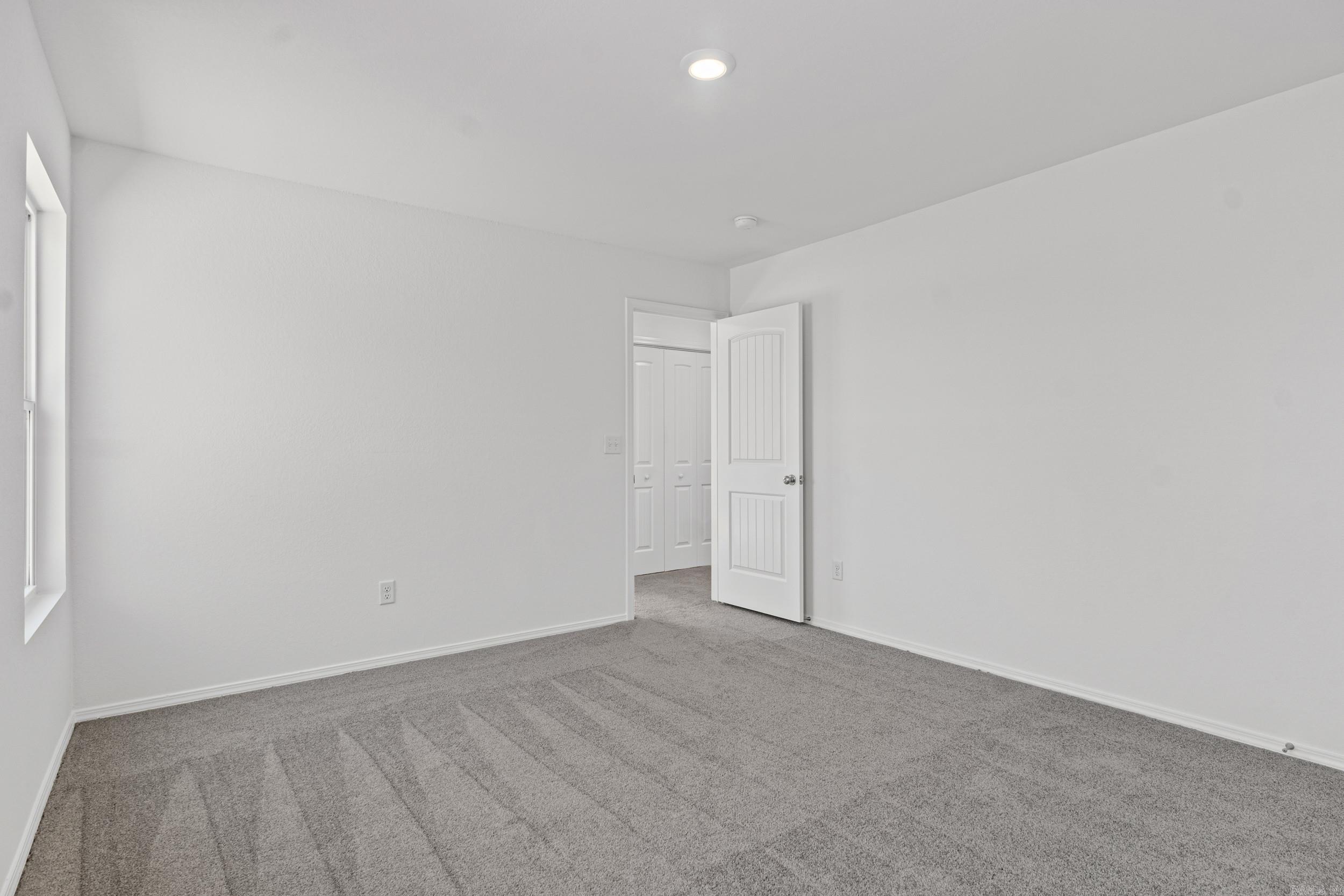 MIDLAND ESTATES PHASE 1 - Residential