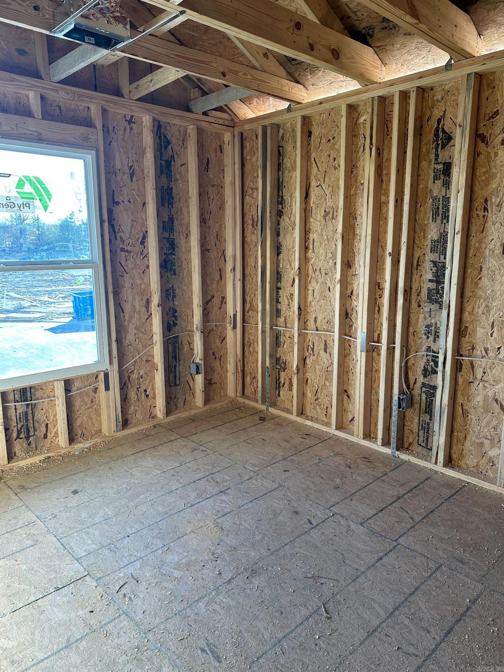 MIDLAND ESTATES PHASE 1 - Residential