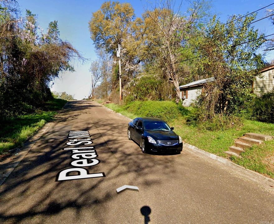 Land in Camden, AR 71701