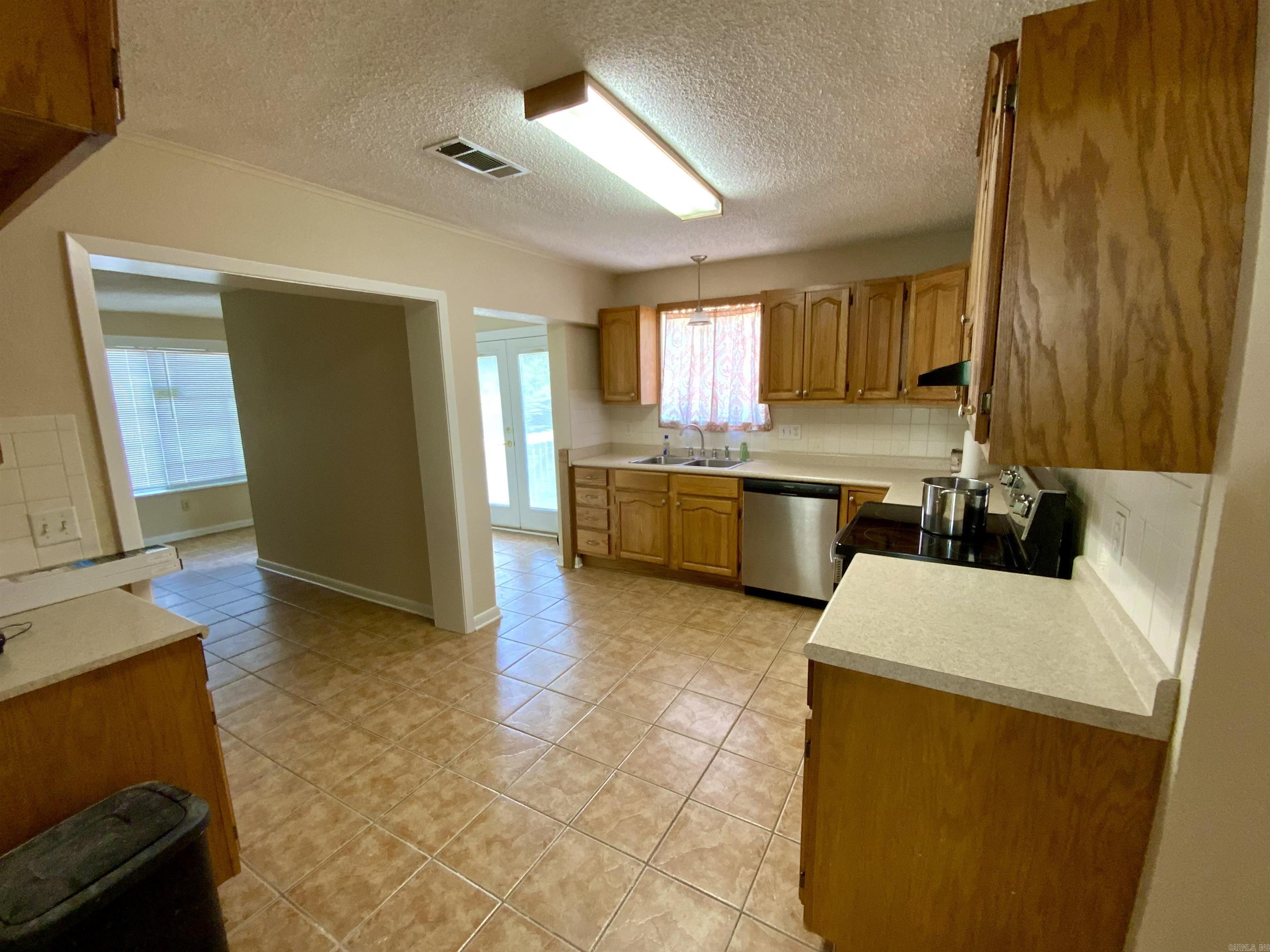 RAILROAD ADDITION - Residential