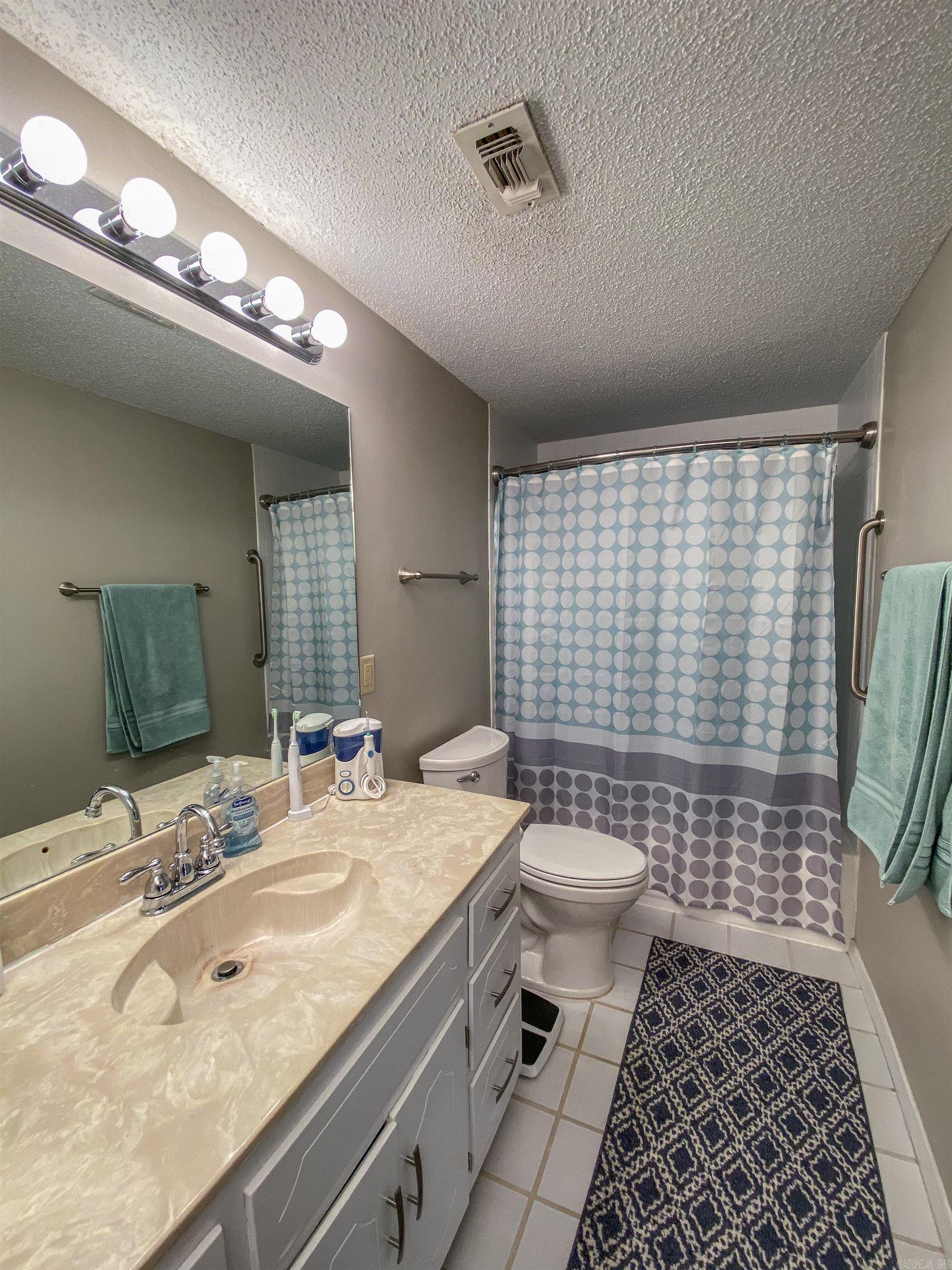 Westport Bay Town House - Residential