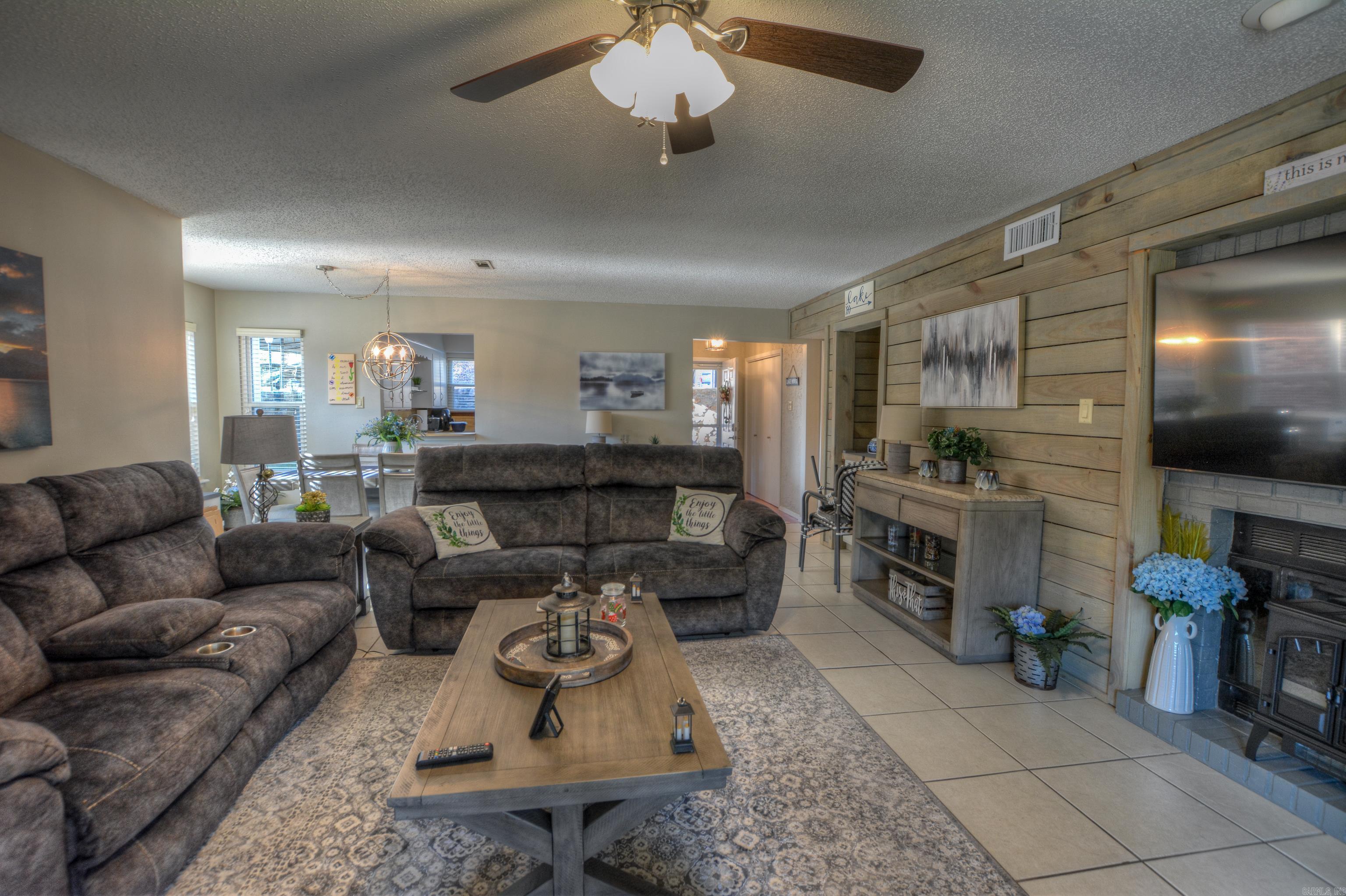 Westport Bay Town House - Residential