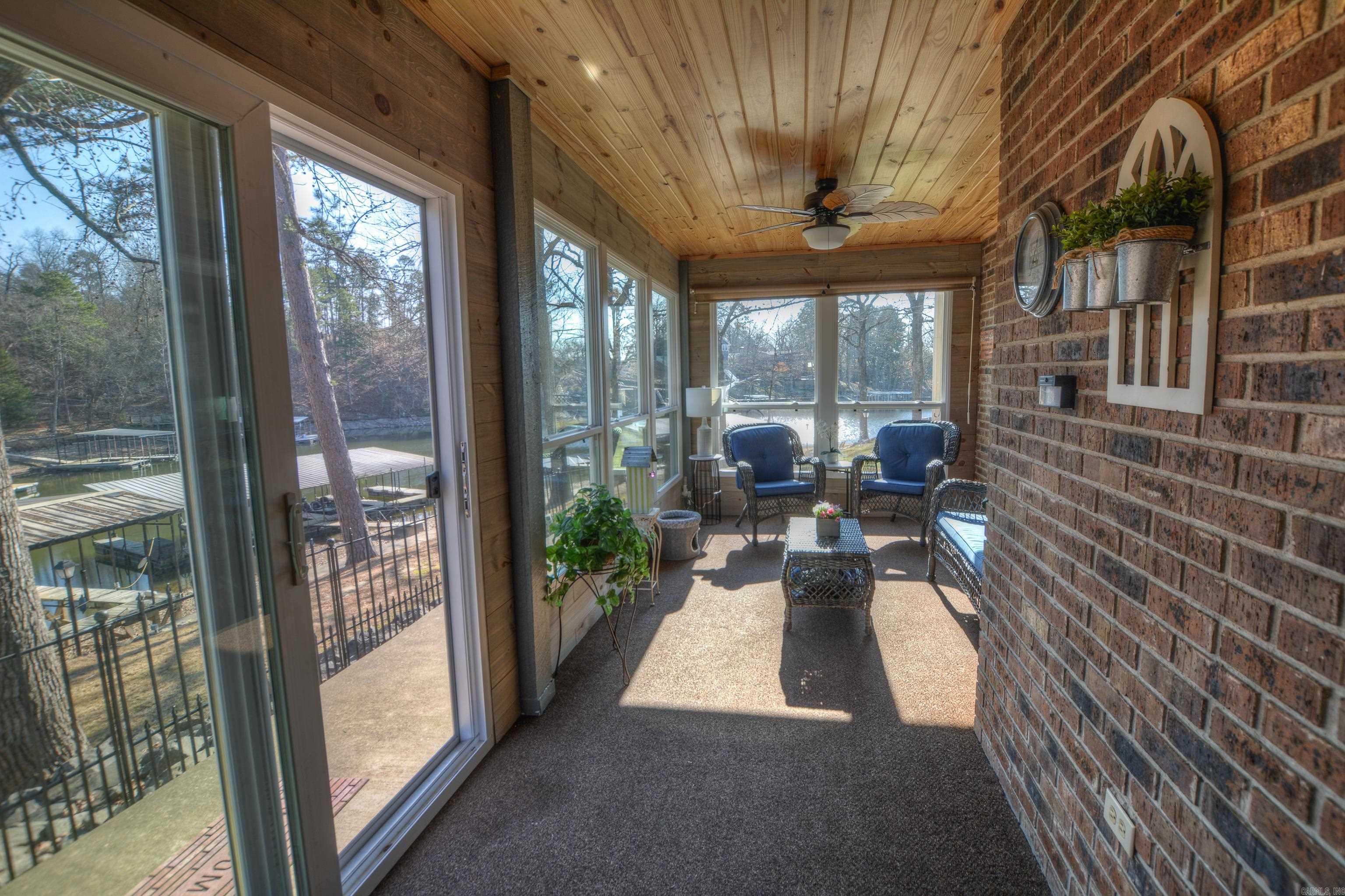 Westport Bay Town House - Residential