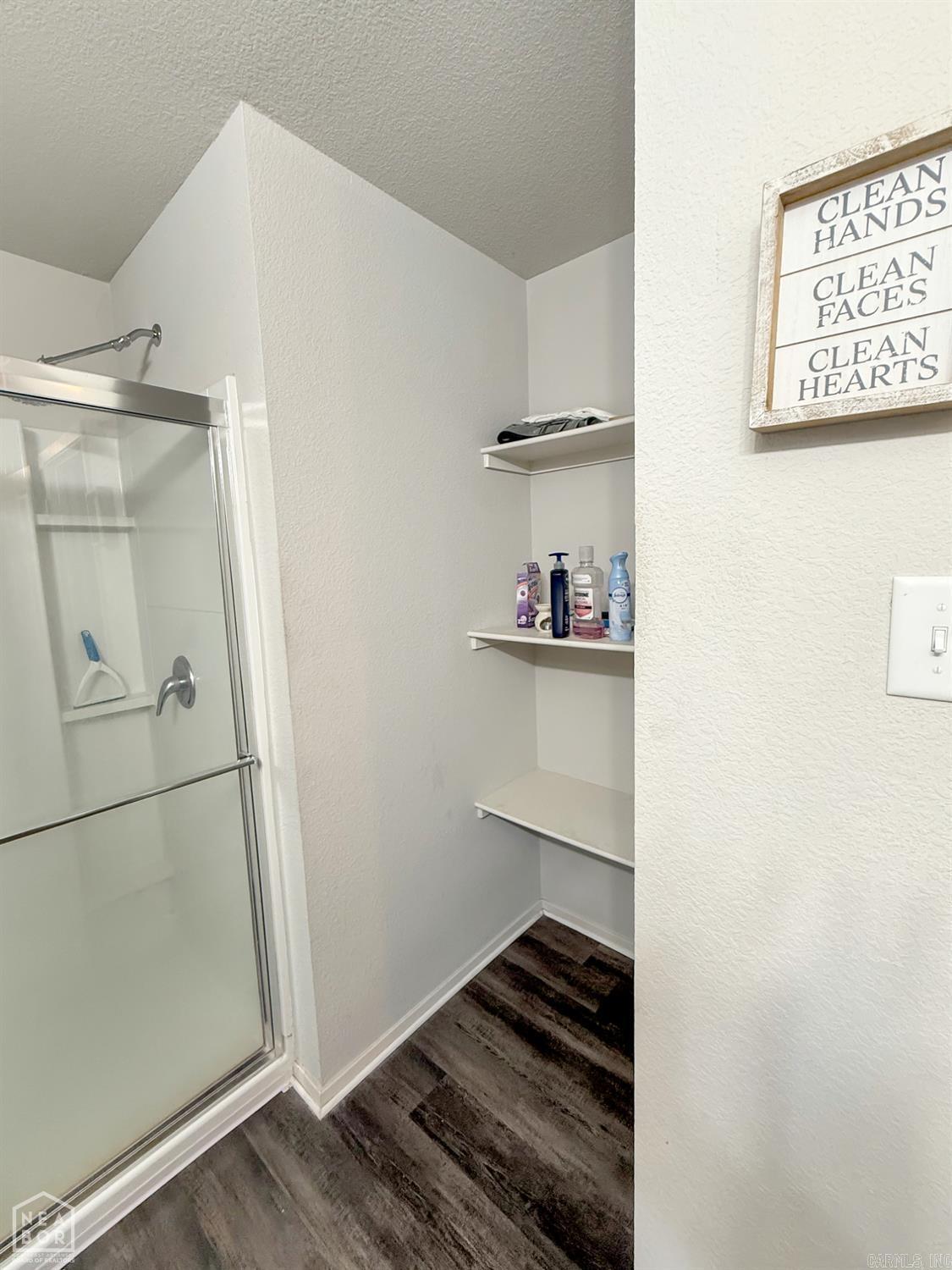 Willow Pointe - Residential