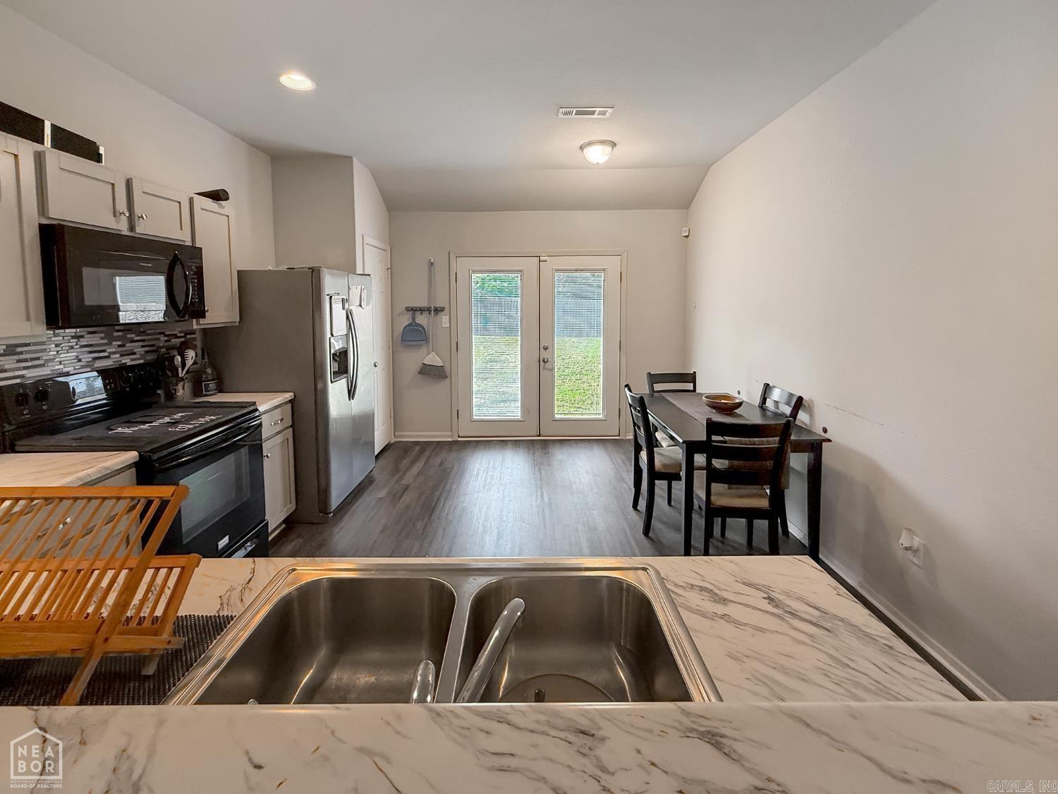 Willow Pointe - Residential