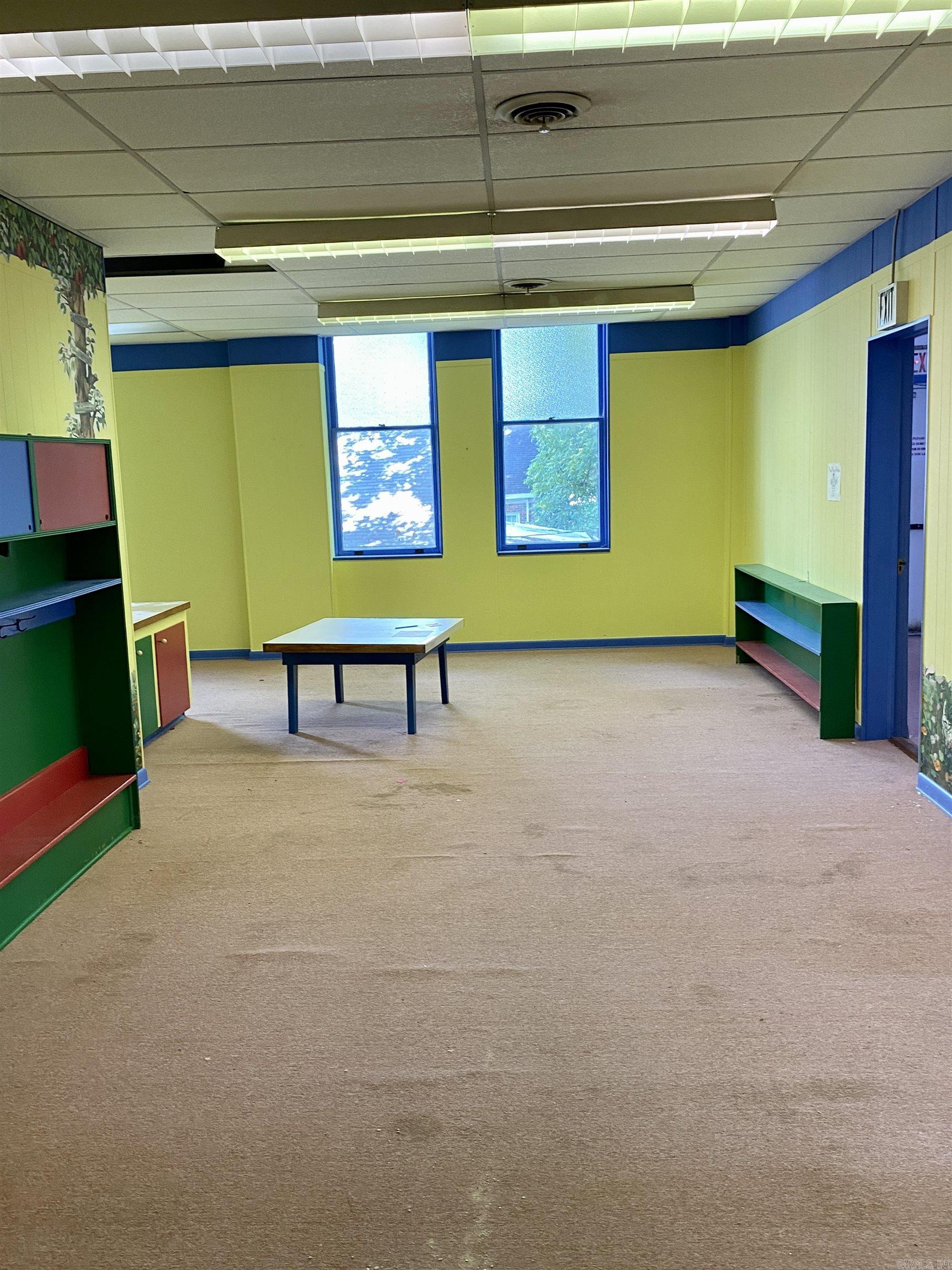 Outlots C 32-10-23 - Commercial Sale