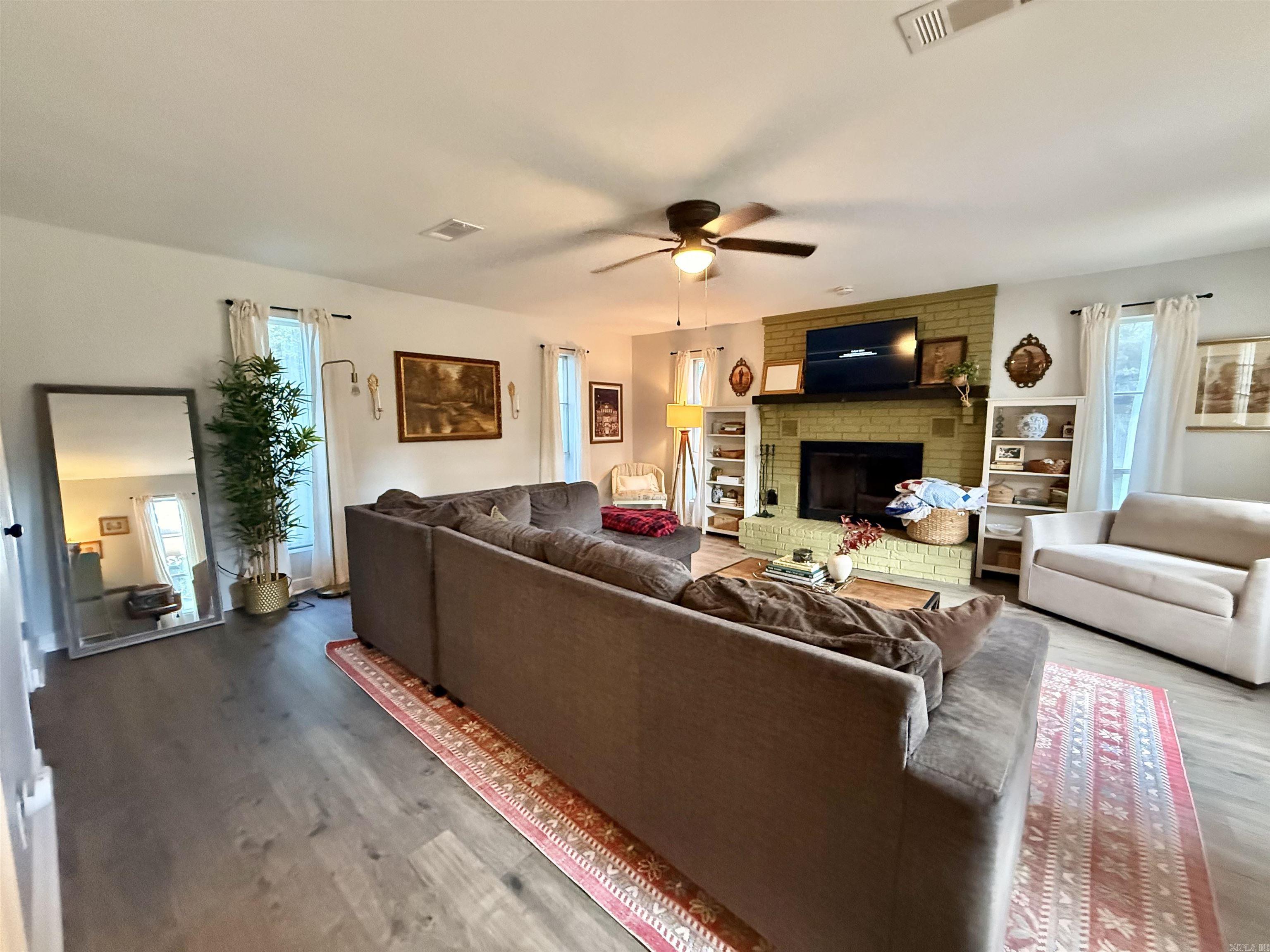 GIBSON ESTATE - Residential