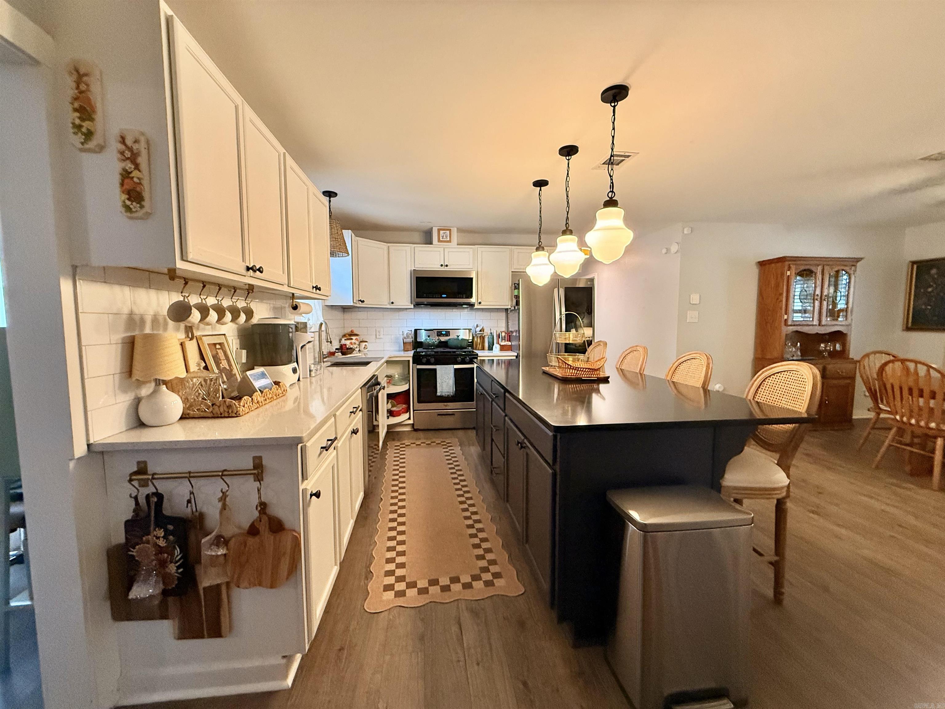 GIBSON ESTATE - Residential