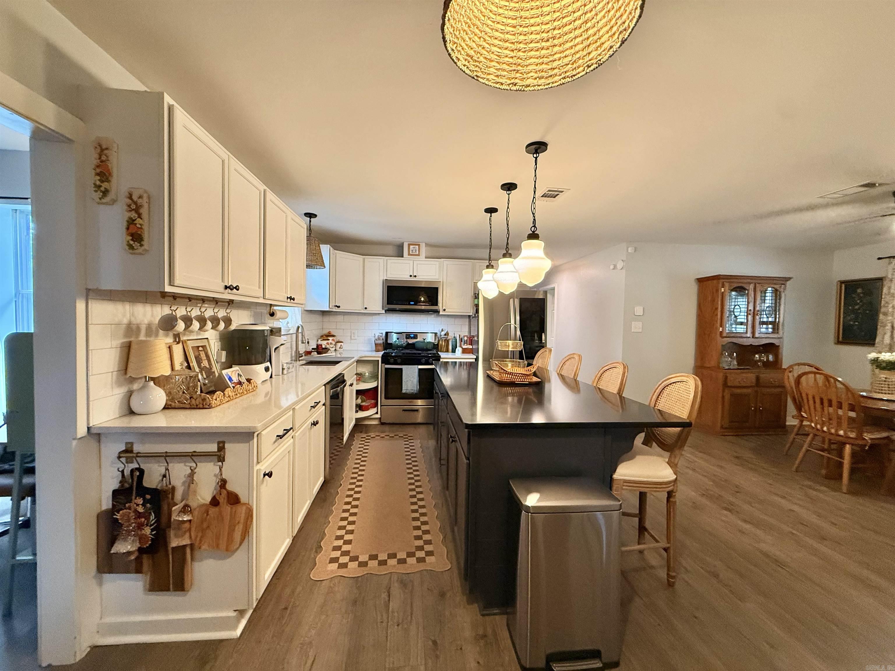 GIBSON ESTATE - Residential