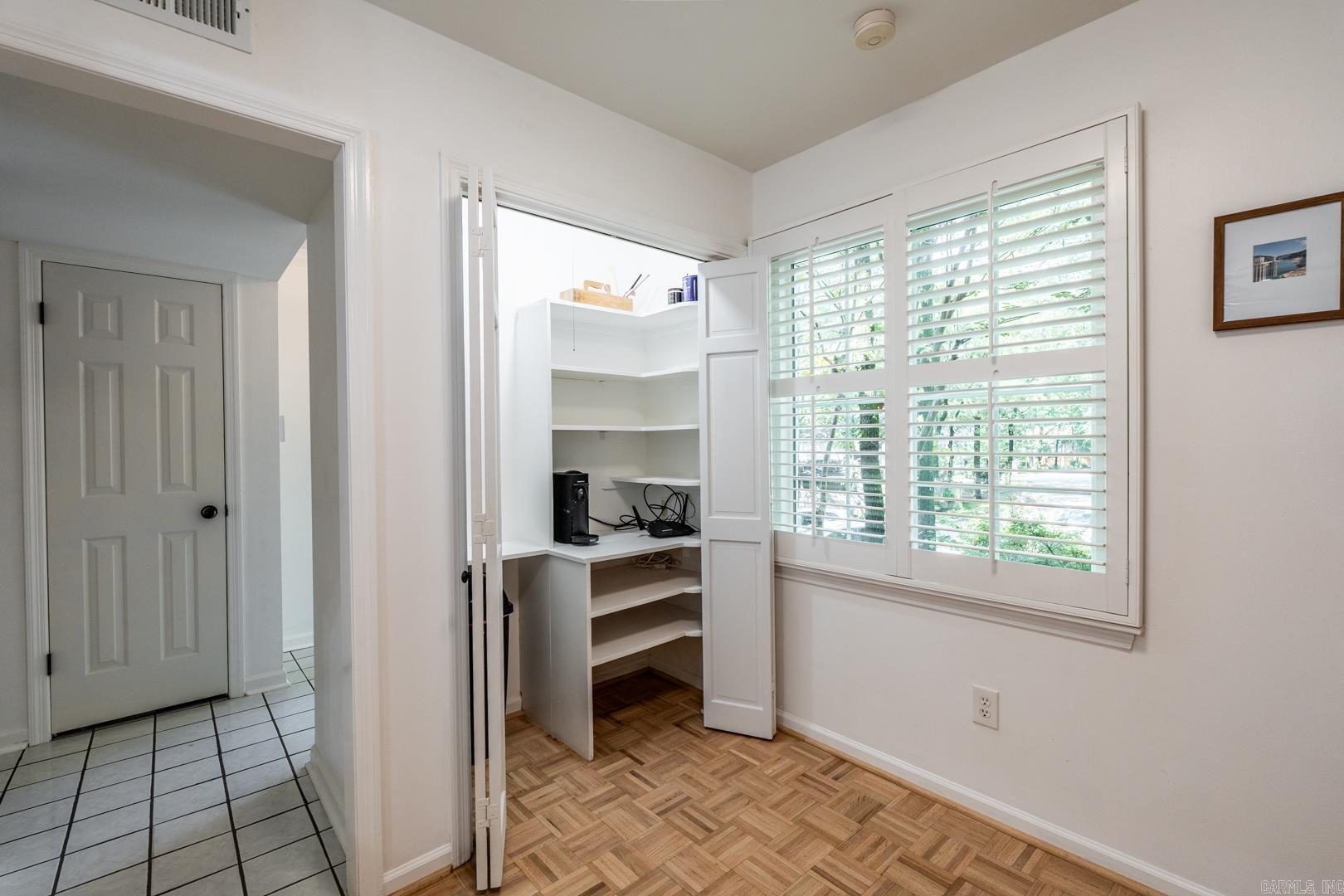 KINGSBRIDGE TWNHSE - Residential