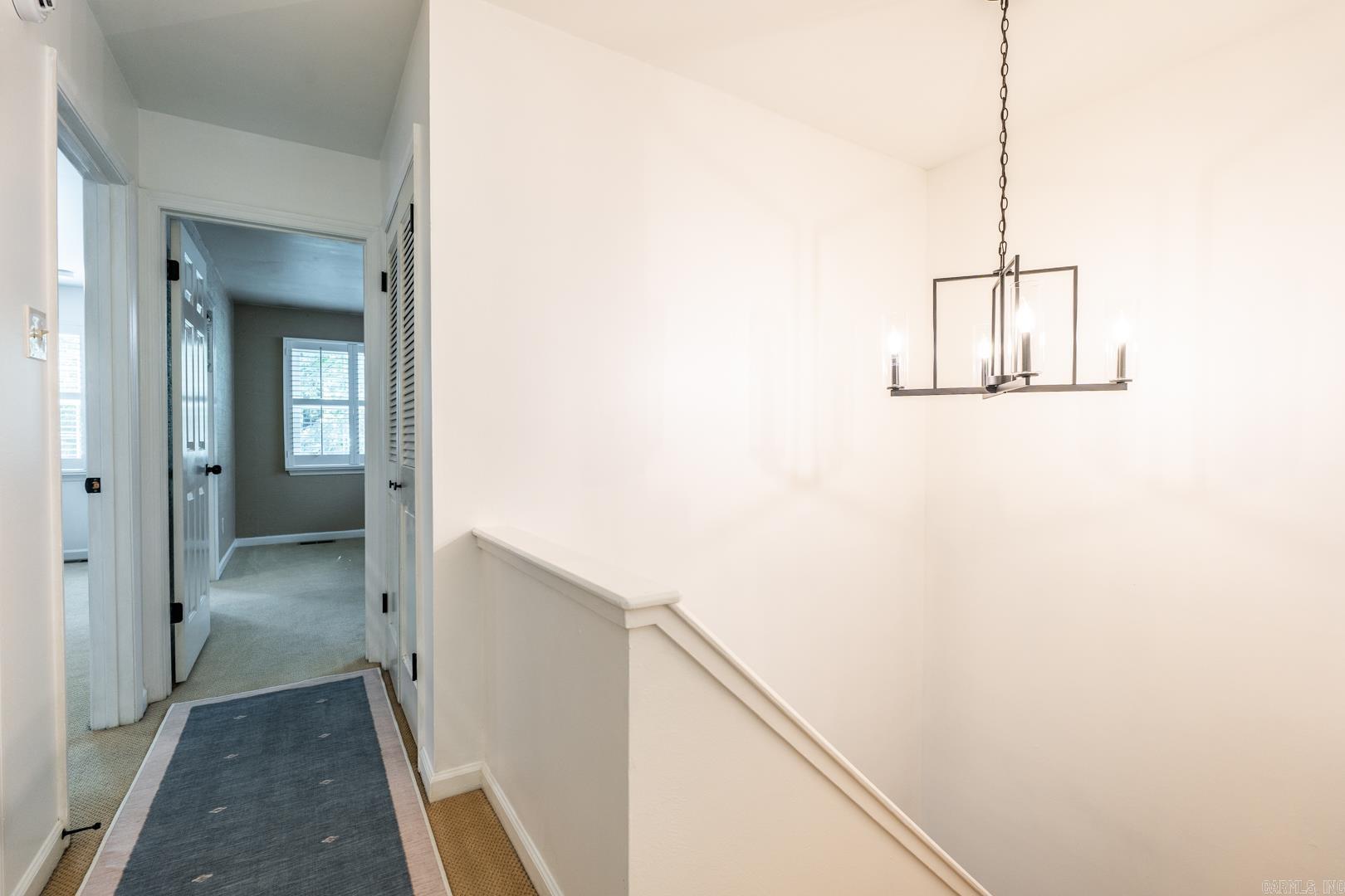 KINGSBRIDGE TWNHSE - Residential