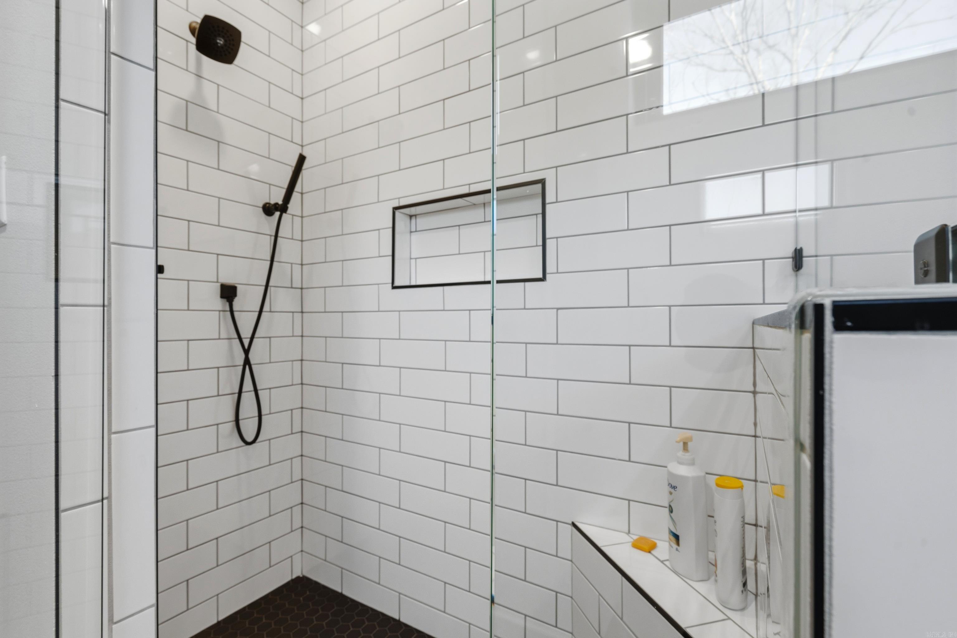 HAZEL OAK - Residential