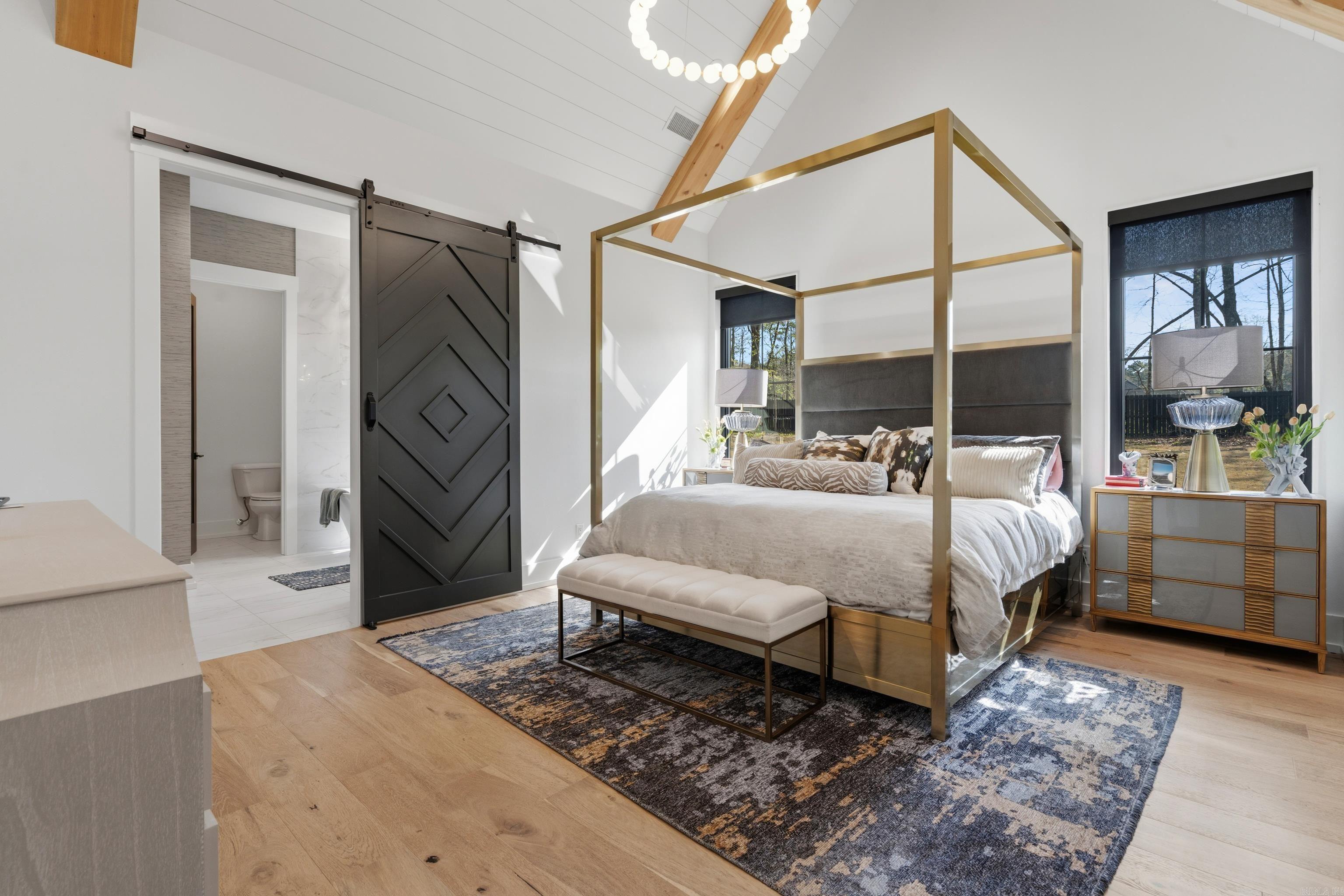 HAZEL OAK - Residential