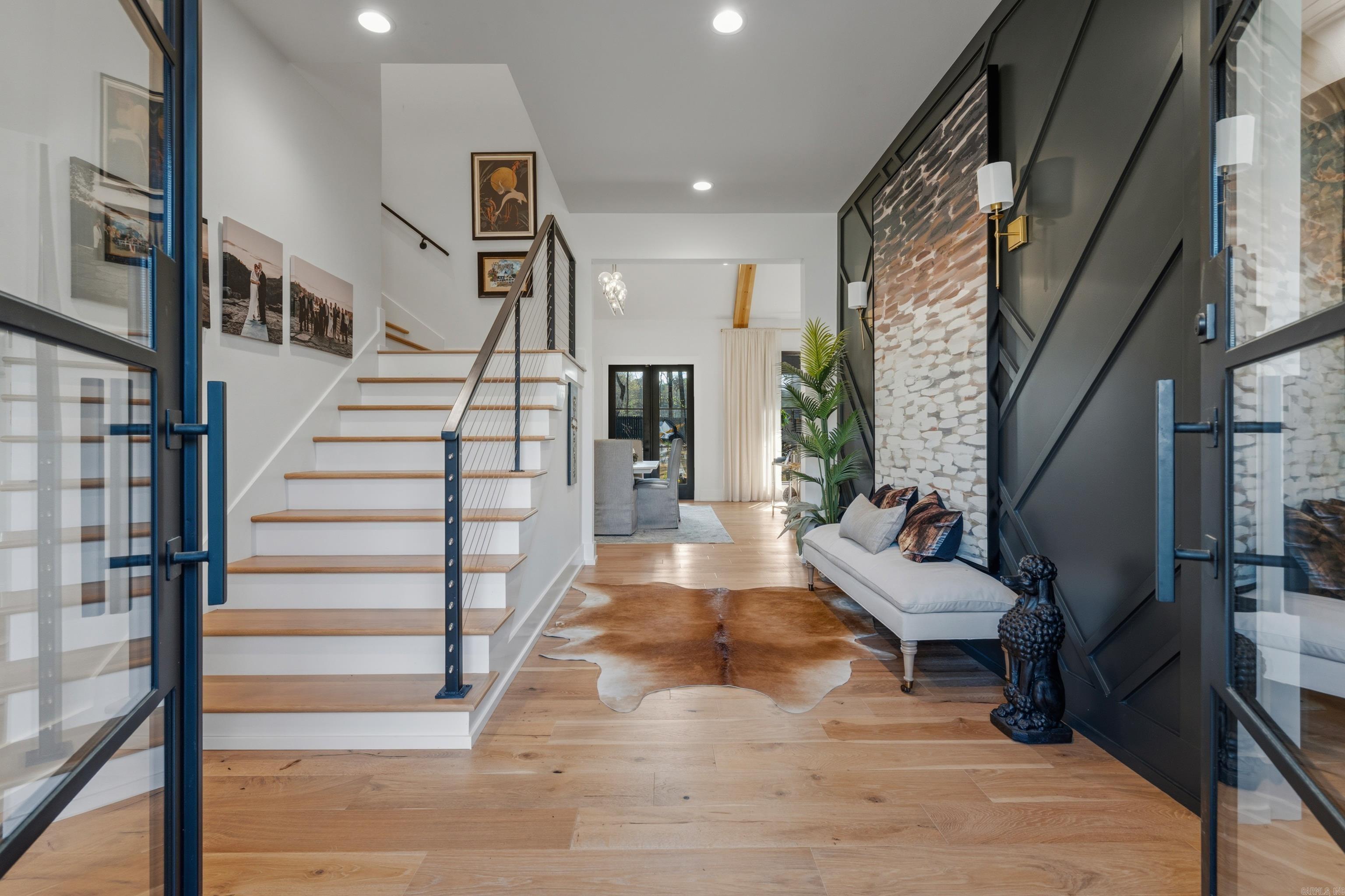 HAZEL OAK - Residential