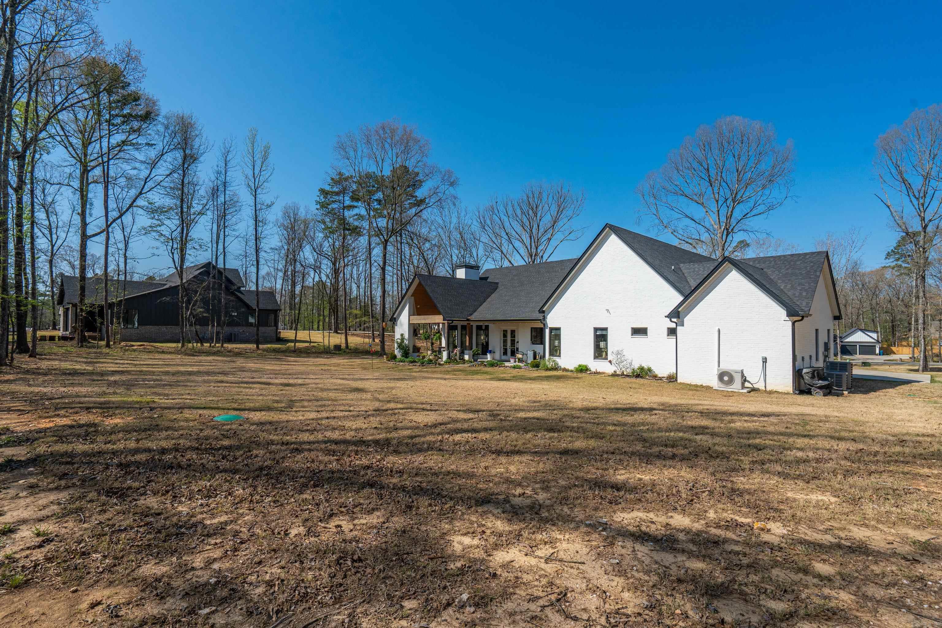 HAZEL OAK - Residential