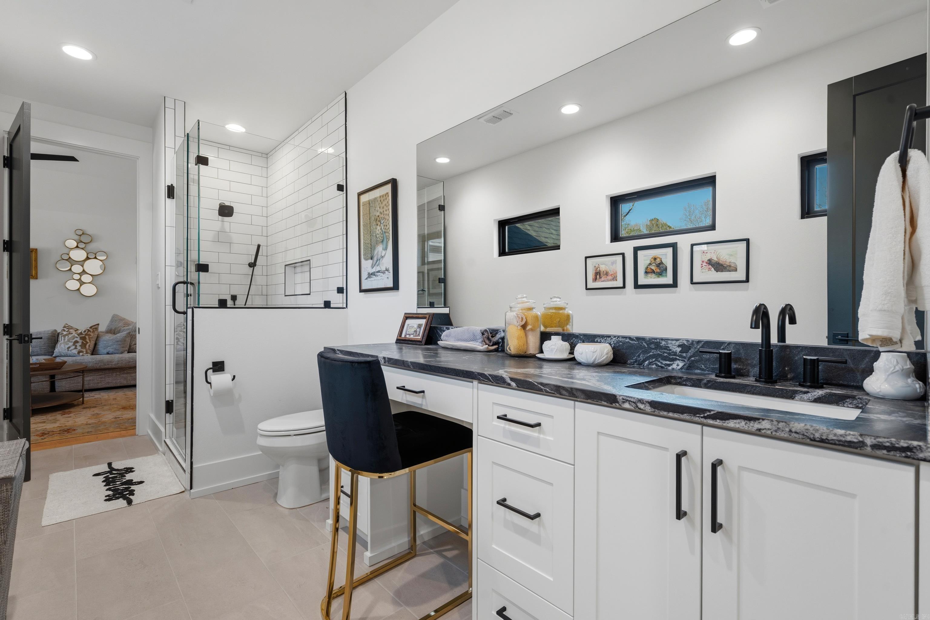 HAZEL OAK - Residential