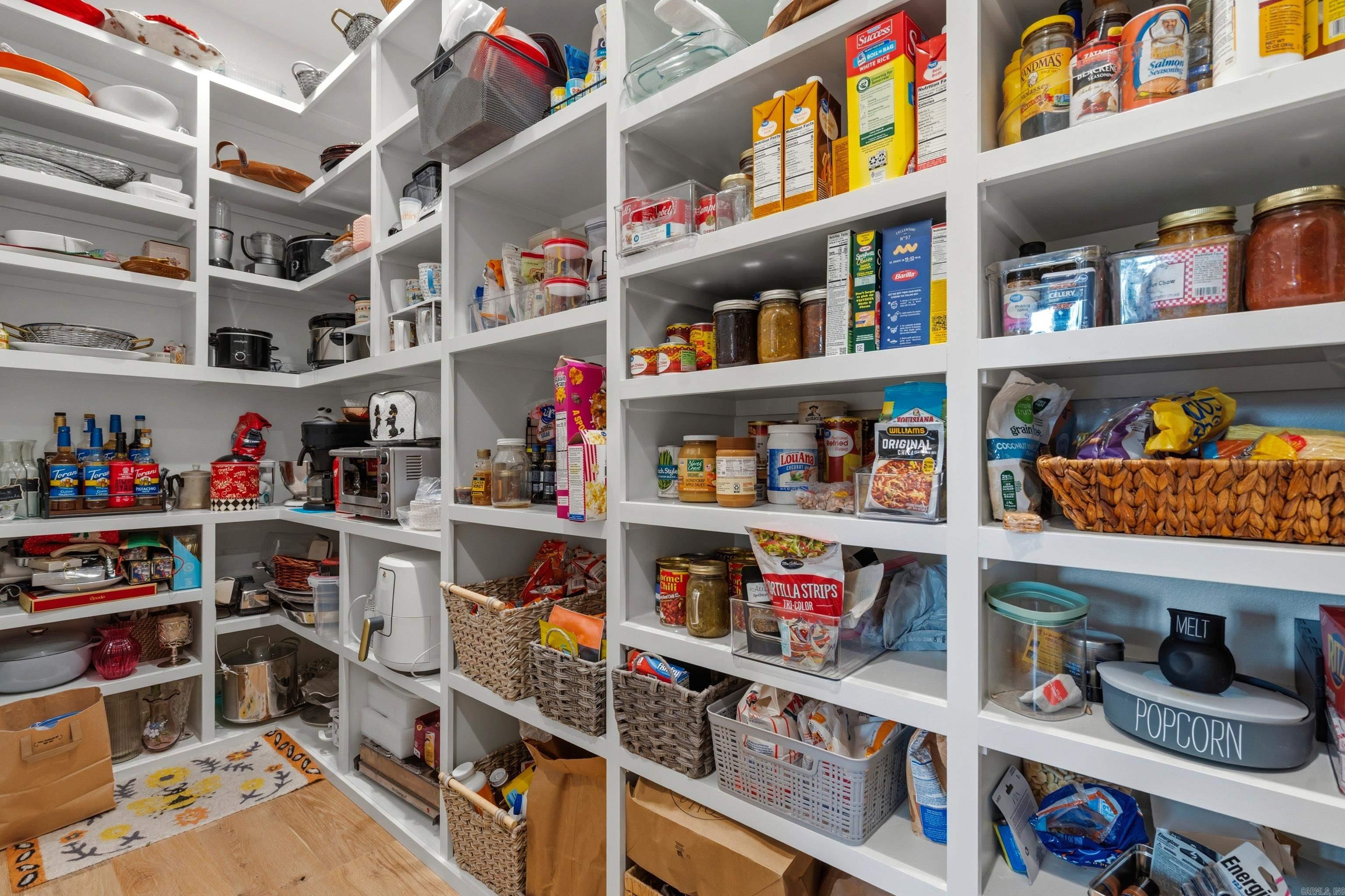 HAZEL OAK - Residential