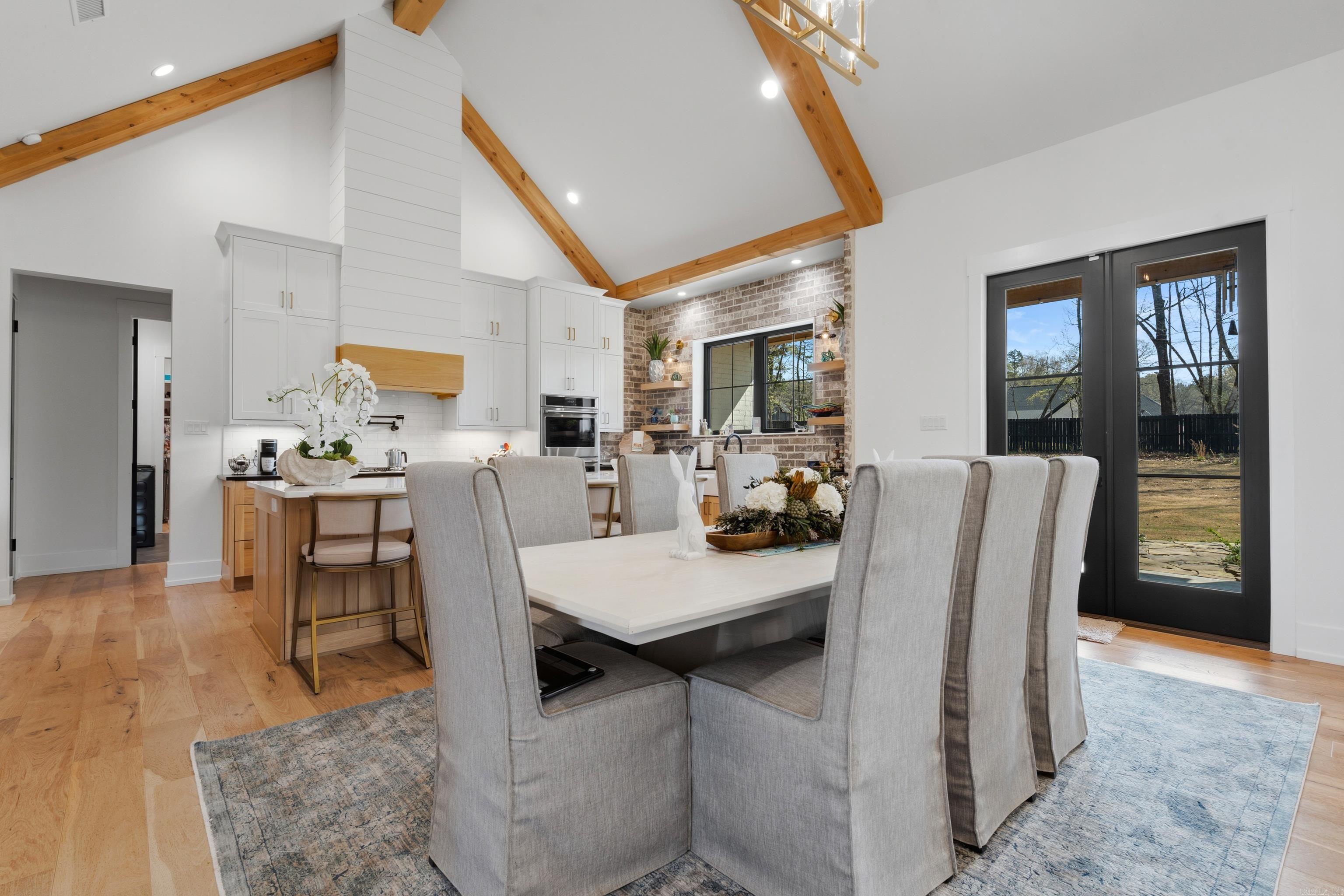 HAZEL OAK - Residential