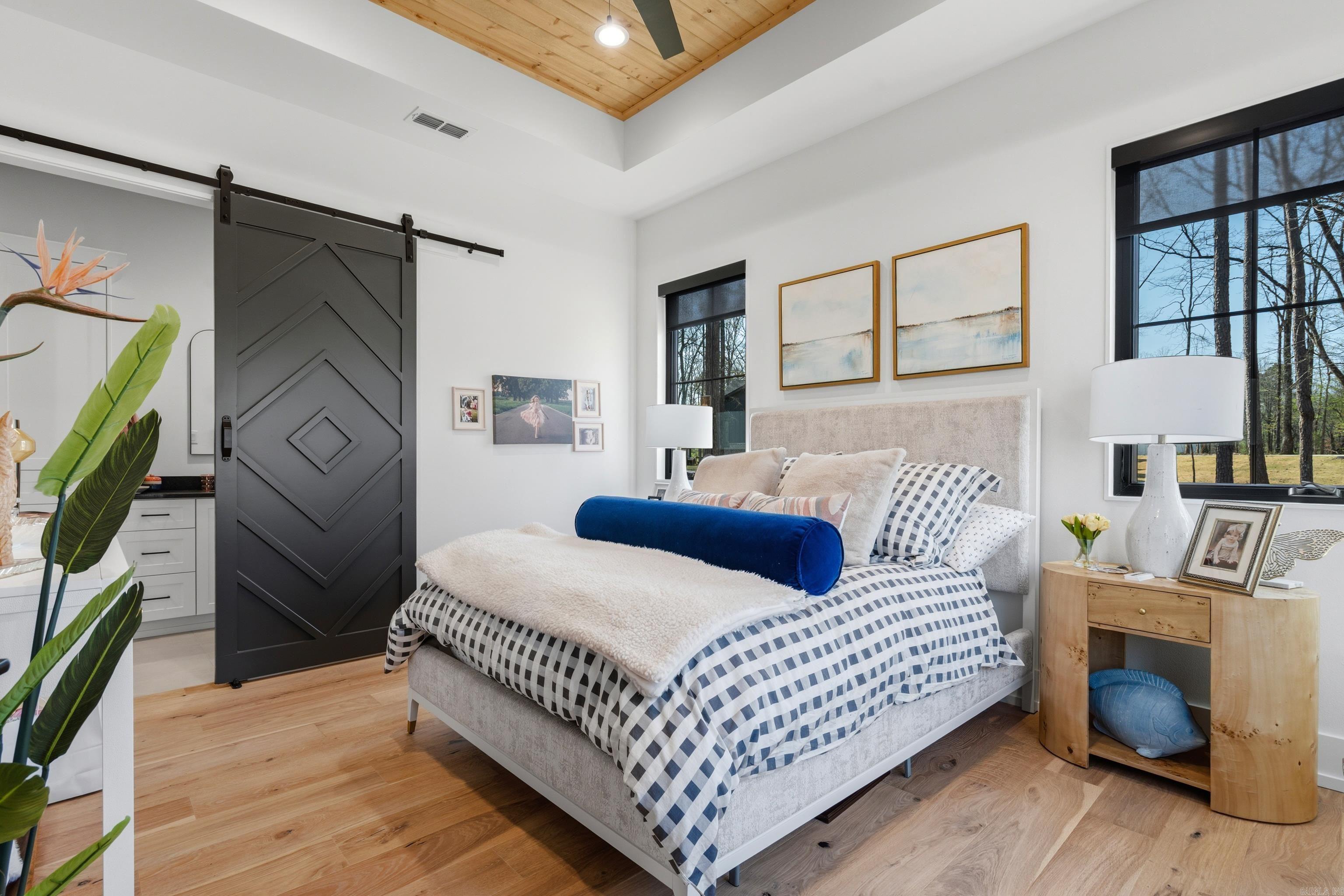 HAZEL OAK - Residential