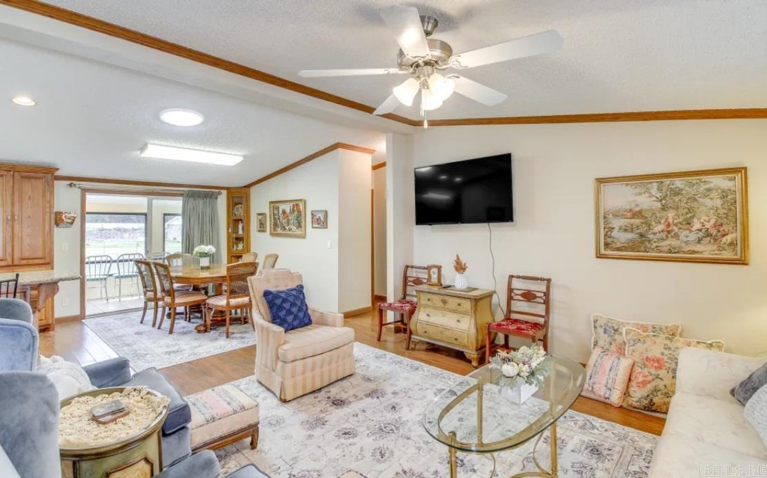 412 COMMERICAL DEVELOPMENT - Residential