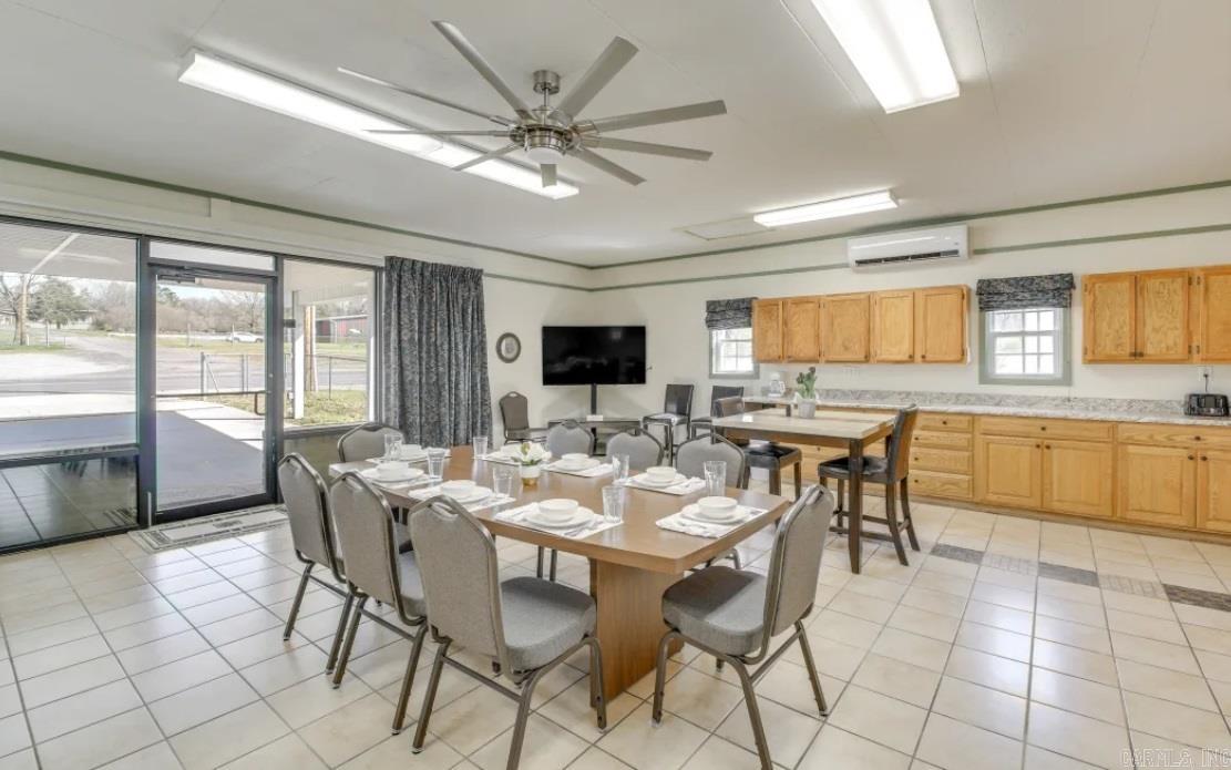 412 COMMERICAL DEVELOPMENT - Residential