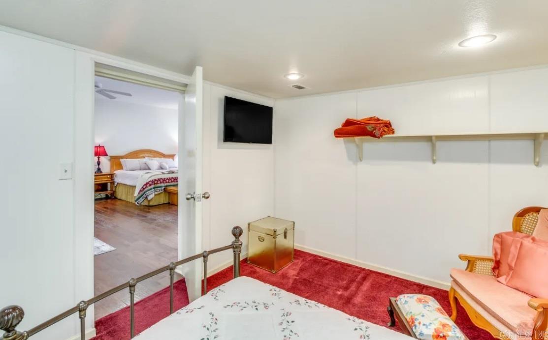 412 COMMERICAL DEVELOPMENT - Residential