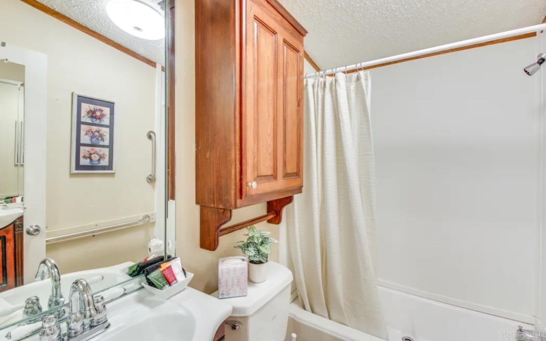 412 COMMERICAL DEVELOPMENT - Residential