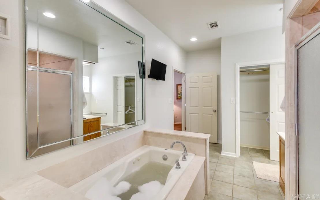 412 COMMERICAL DEVELOPMENT - Residential