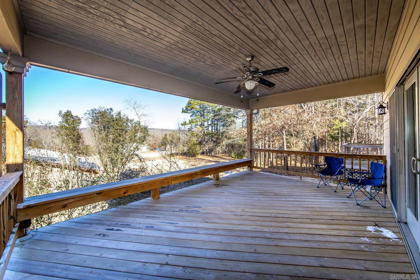 SKYPOINT ESTATES - LAKE - Residential