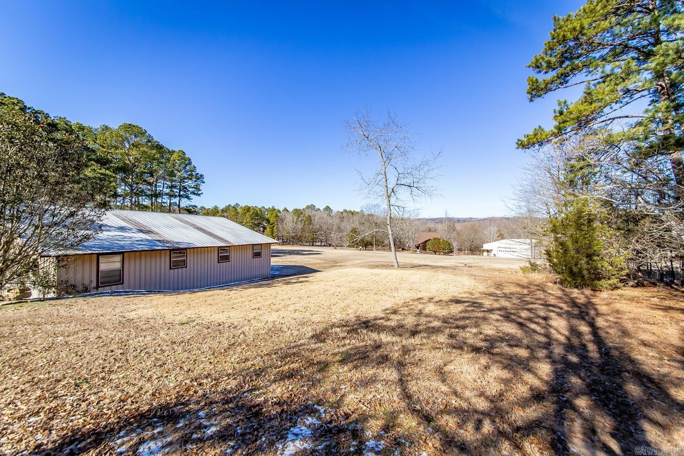 SKYPOINT ESTATES - LAKE - Residential