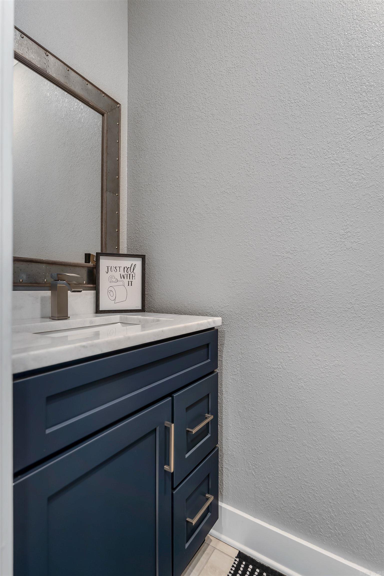 VALLEY VIEW MANOR - Residential