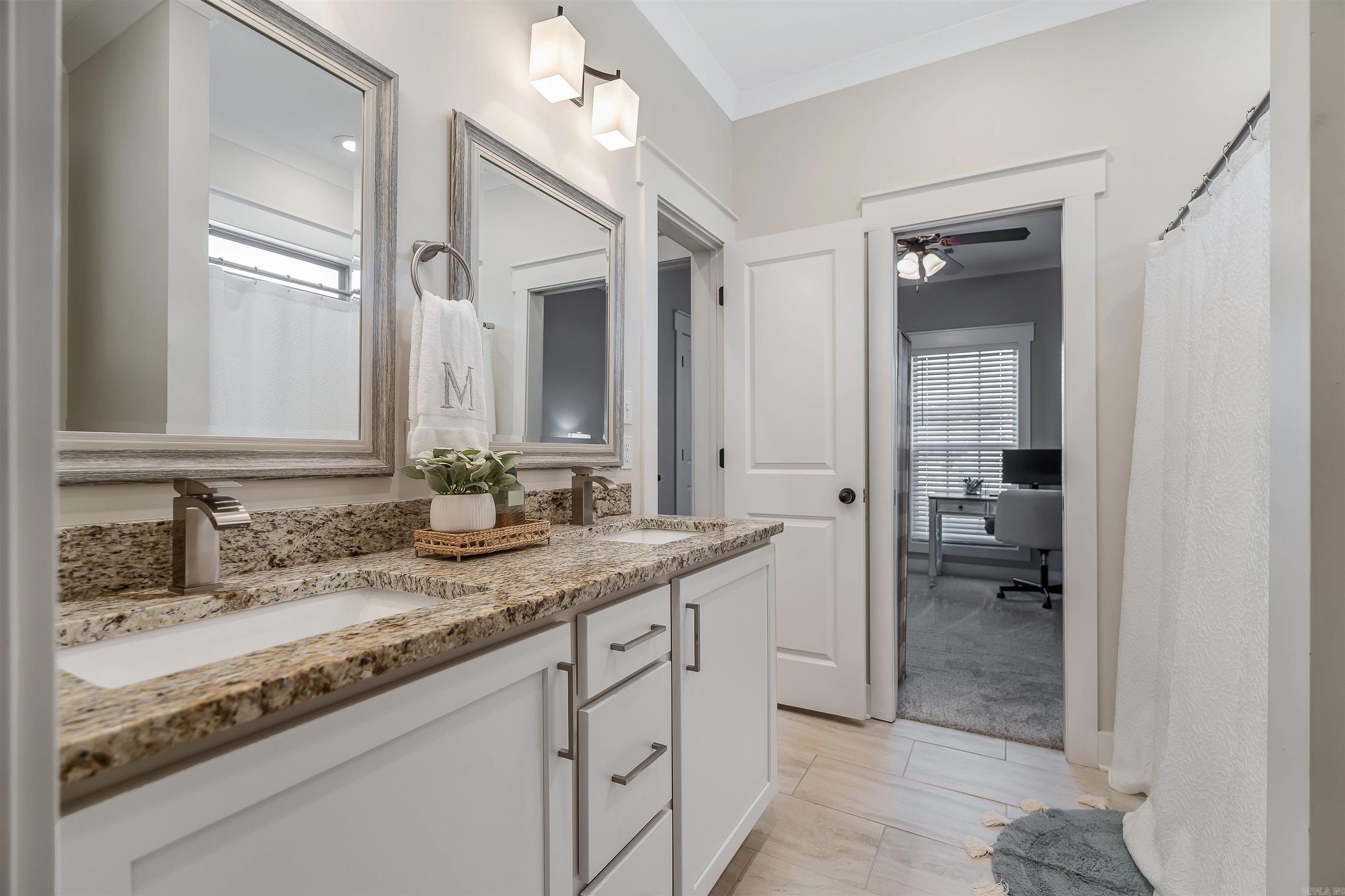 VALLEY VIEW MANOR - Residential