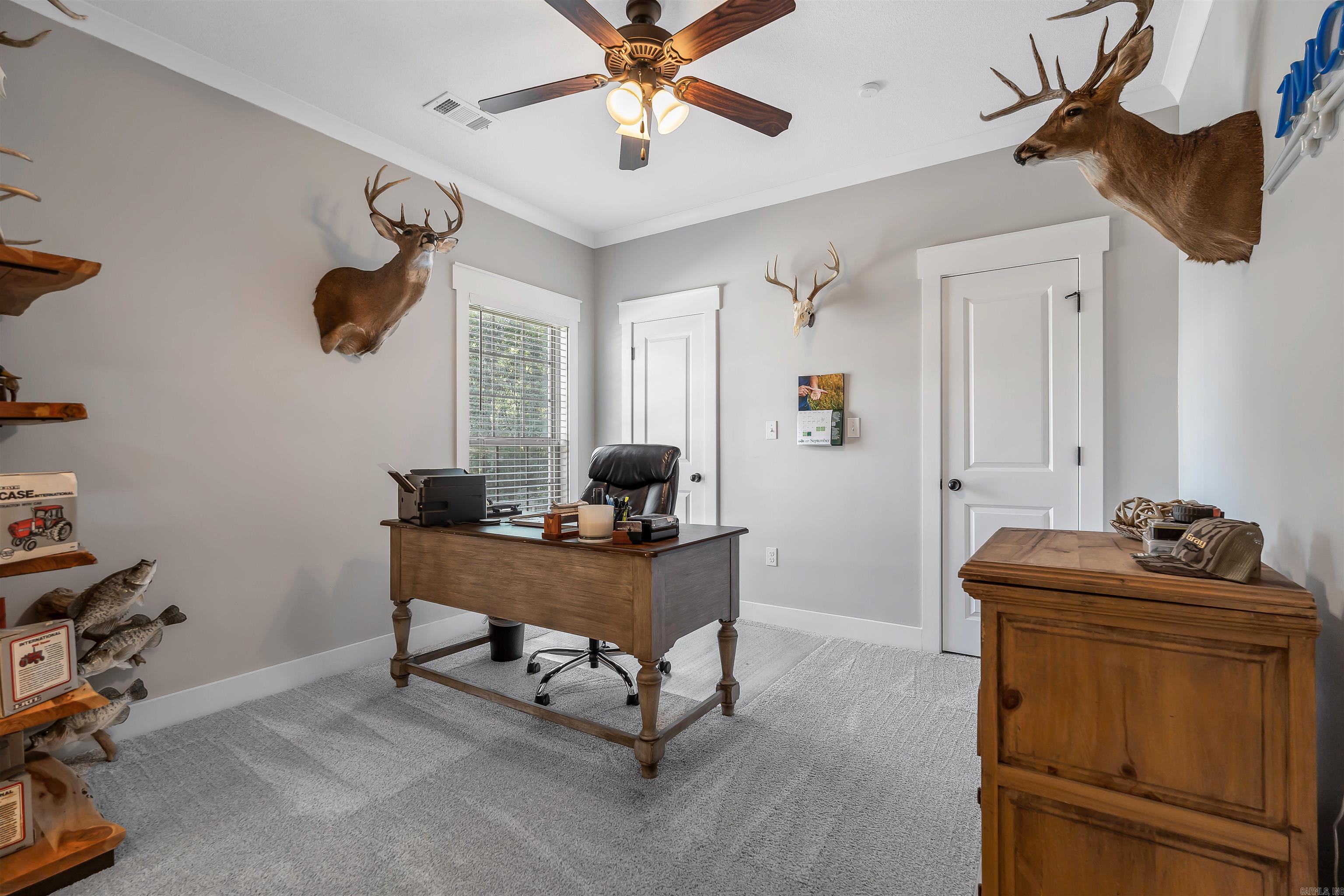 VALLEY VIEW MANOR - Residential