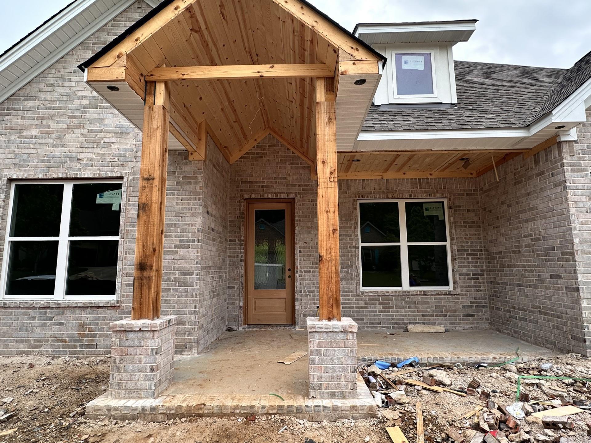 NORTH SHORE @ HURRICANE LAKE EST - Residential