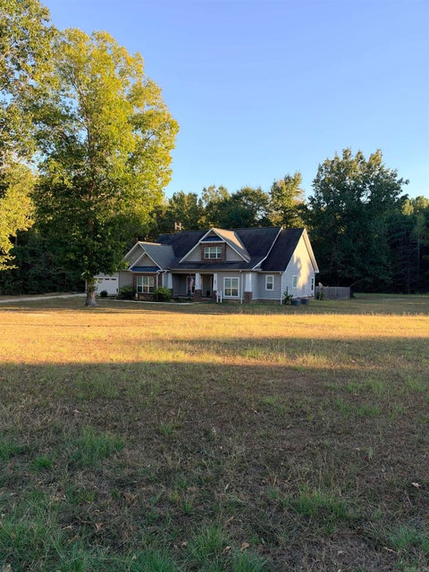 Photo of 206 Whispering Oak Cir CIR, El Dorado, AR 71730 (MLS # 26042760)