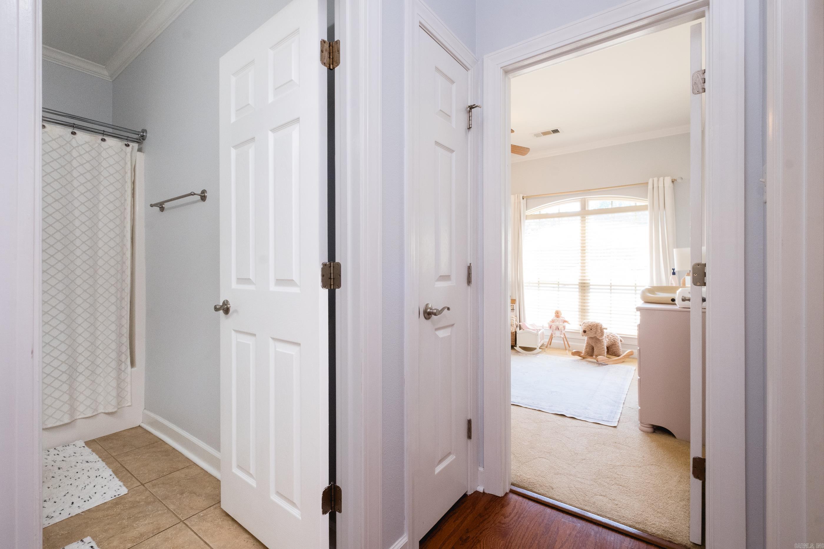 OAKBROOKE - Residential