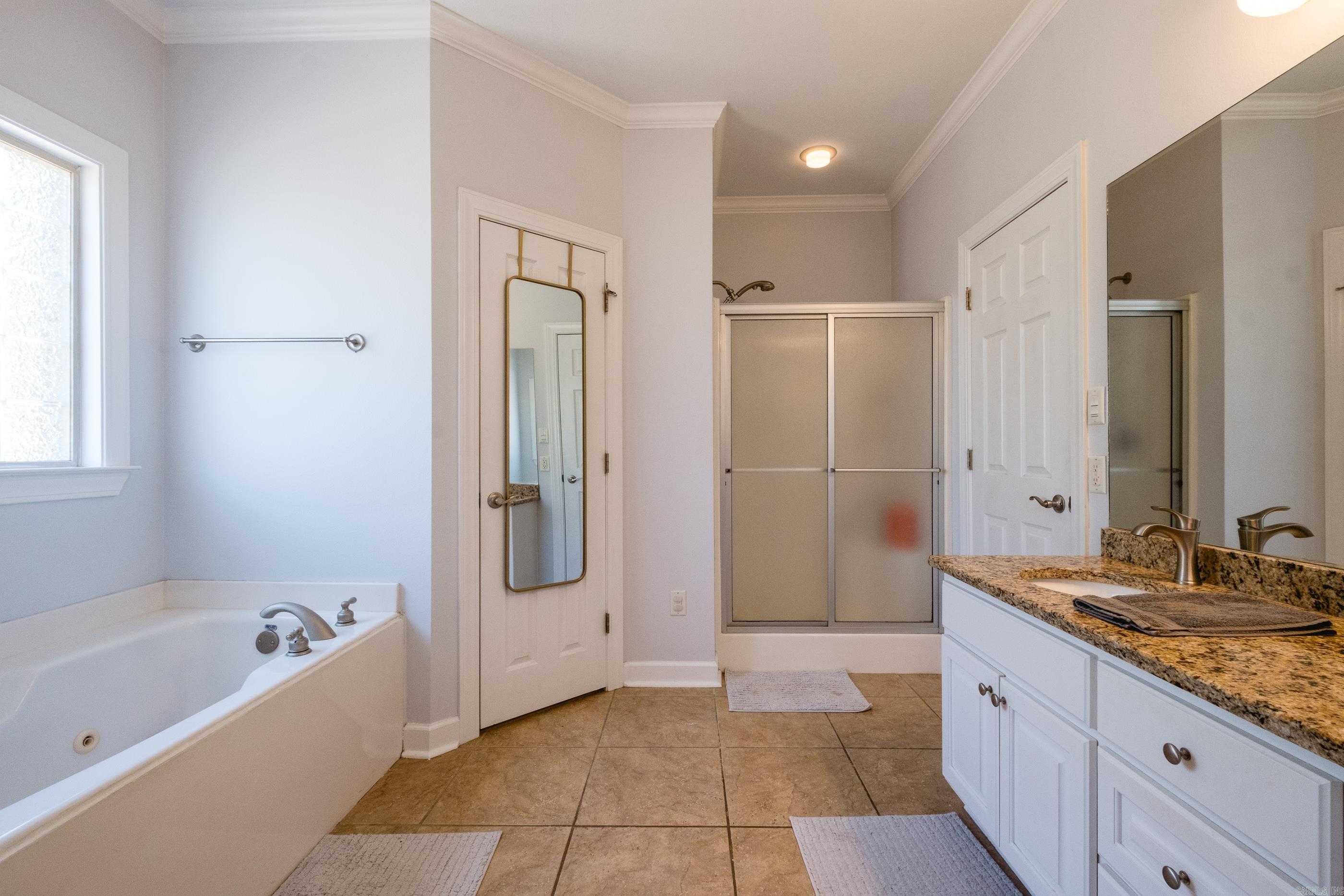 OAKBROOKE - Residential