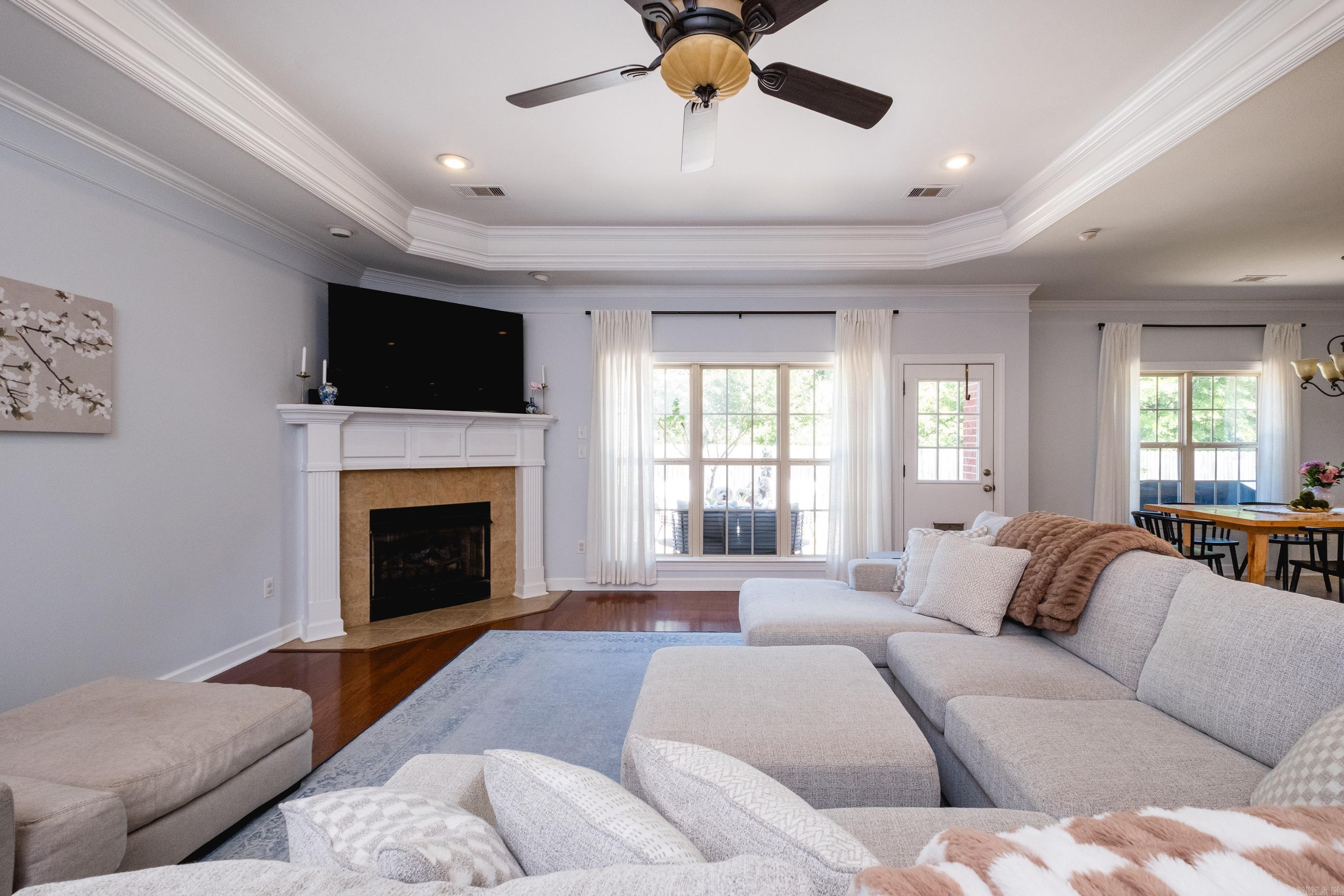 OAKBROOKE - Residential