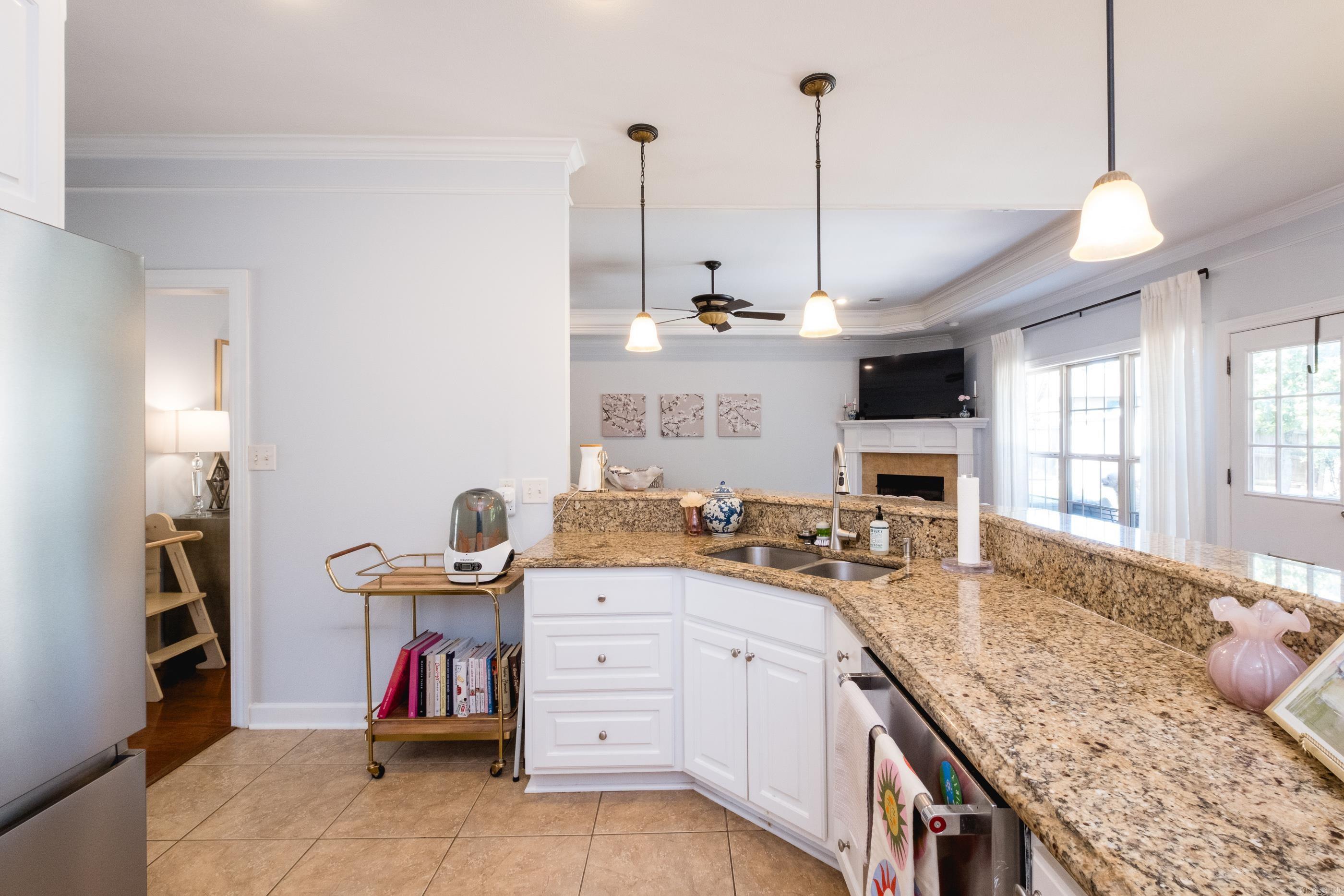 OAKBROOKE - Residential