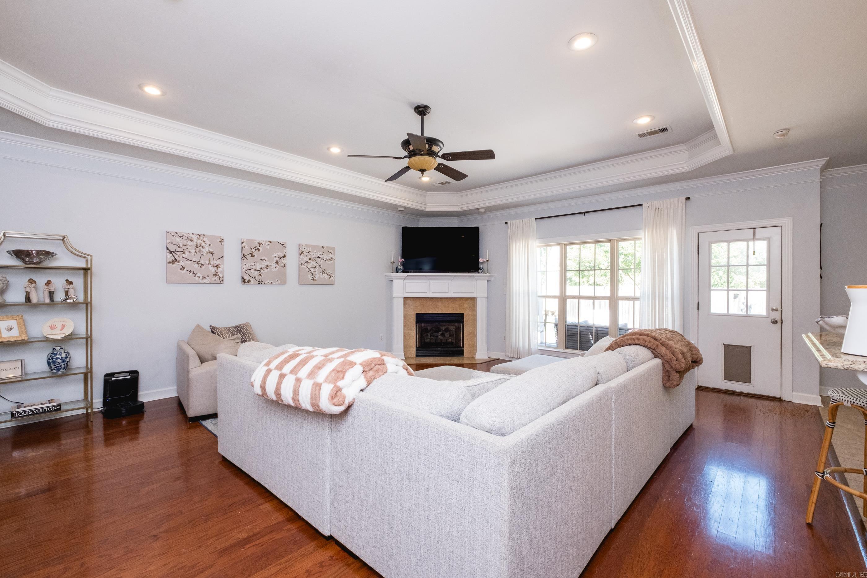 OAKBROOKE - Residential
