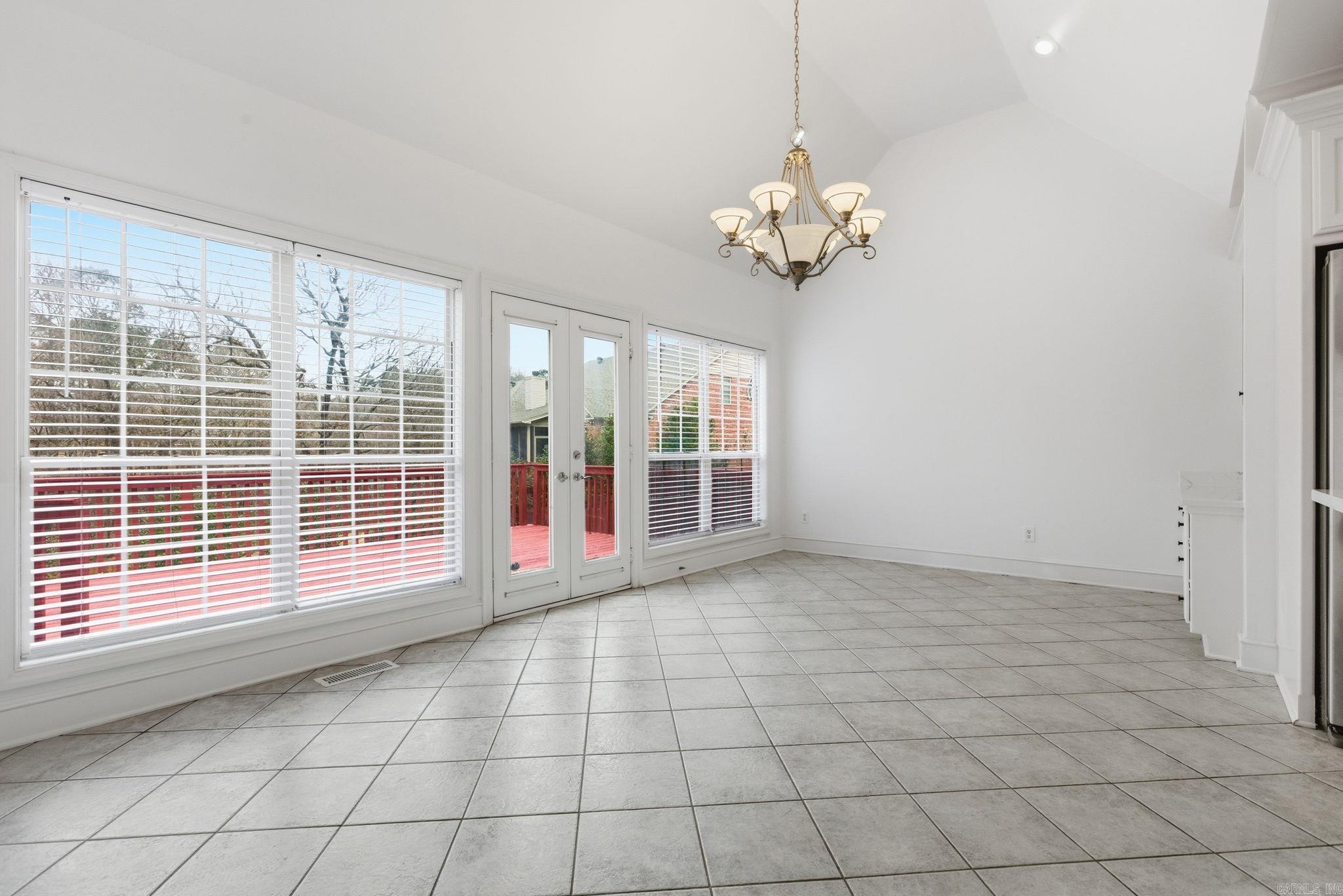 THE VILLAGES OF WELLINGTON - Residential