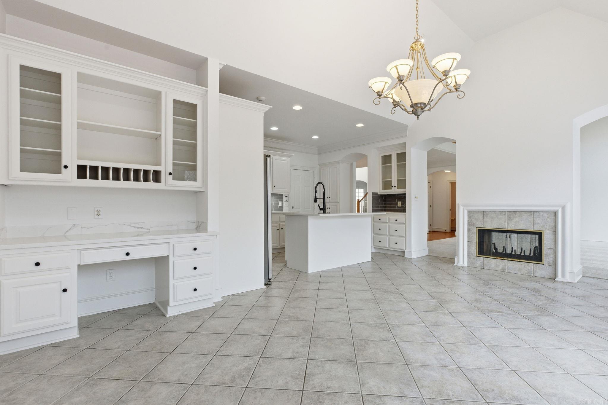 THE VILLAGES OF WELLINGTON - Residential